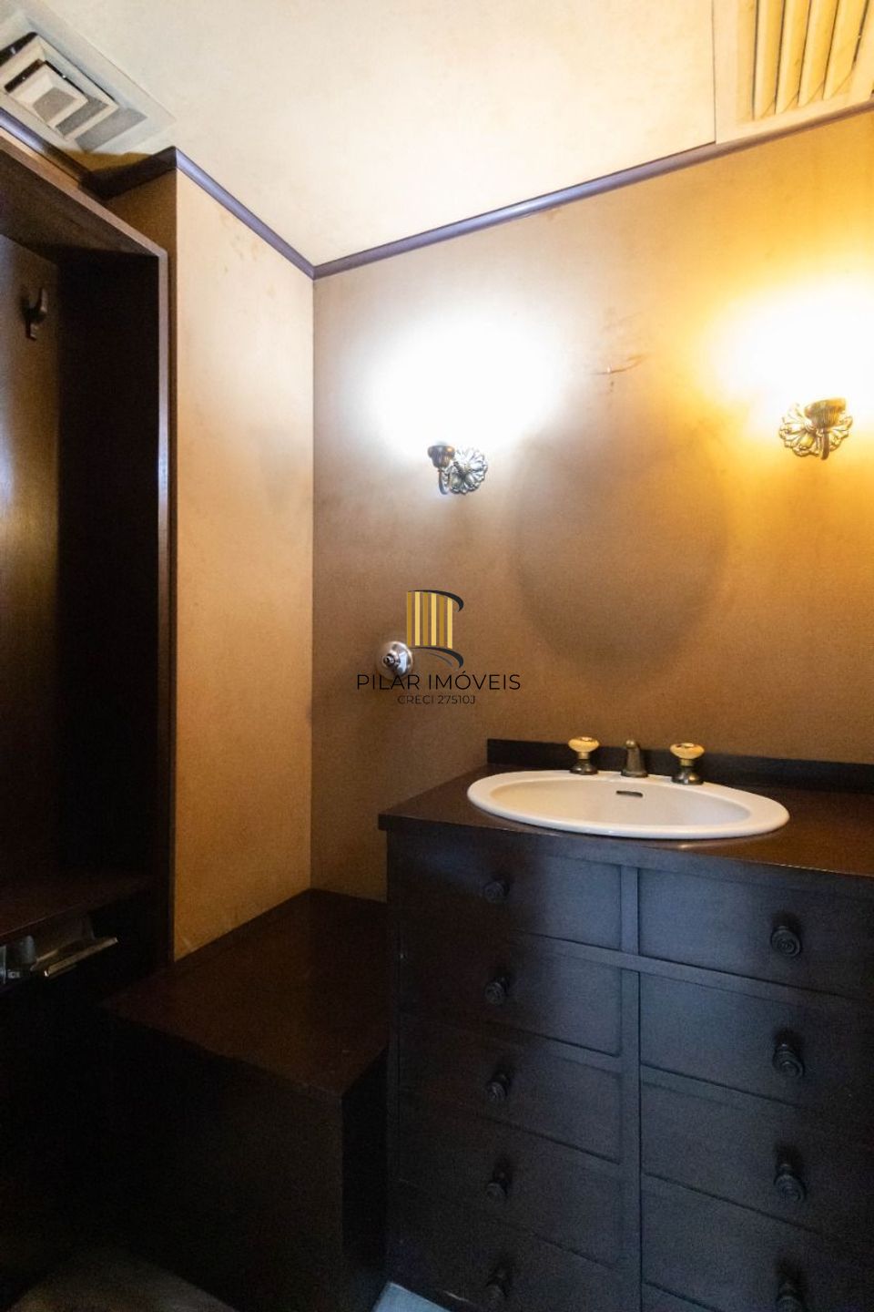 Apartamento de 3 dormitórios bairro Rio Branco