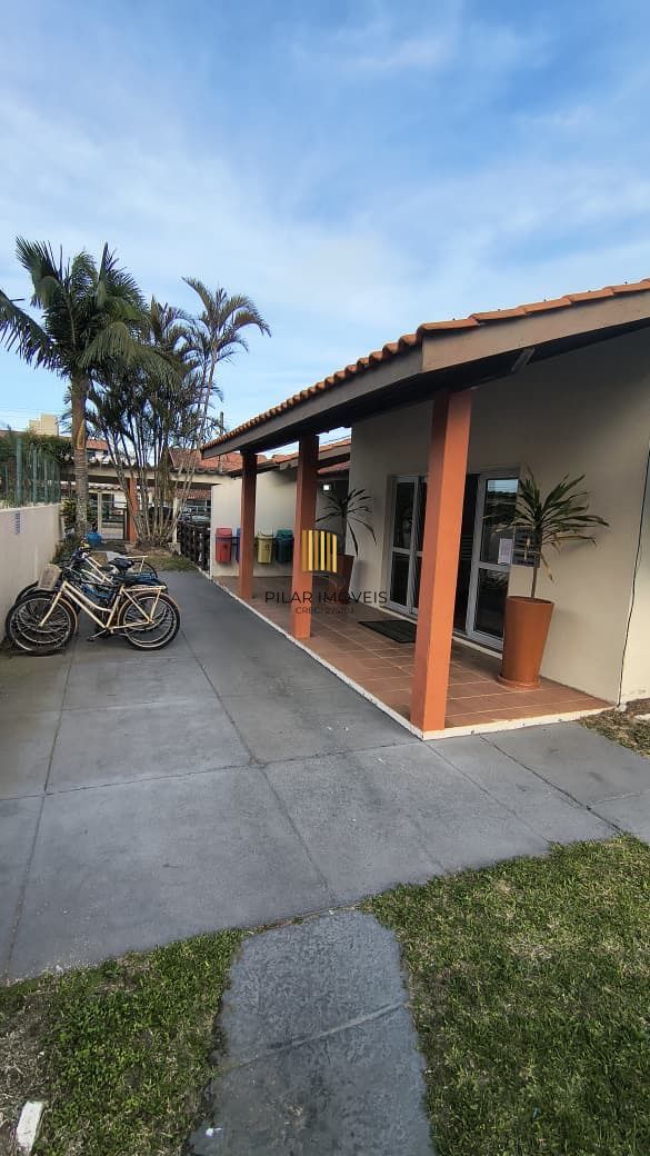 Sobrado 2 dormitórios com suite Condomínio Fechado Capão Novo