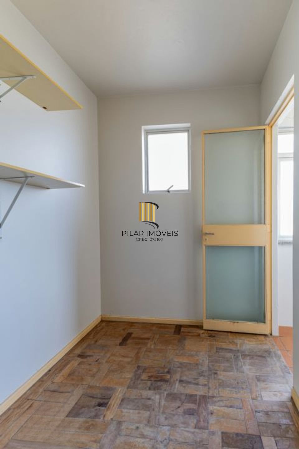 Apartamento com 2 quartos, vaga coberta e sol da manha no bairro Santana