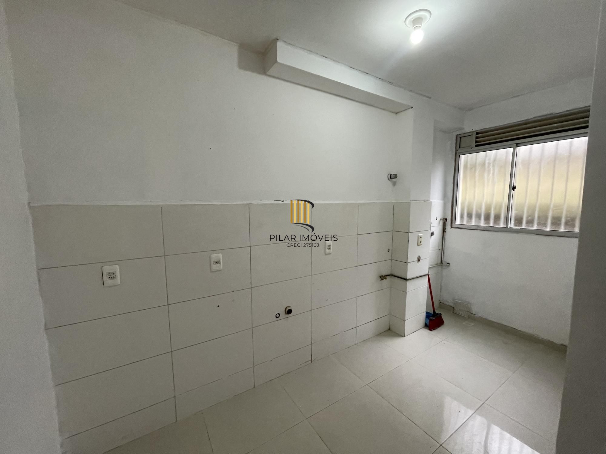 Apartamento Térreo 2 quartos em condomínio fechado com piscina e infra completa
