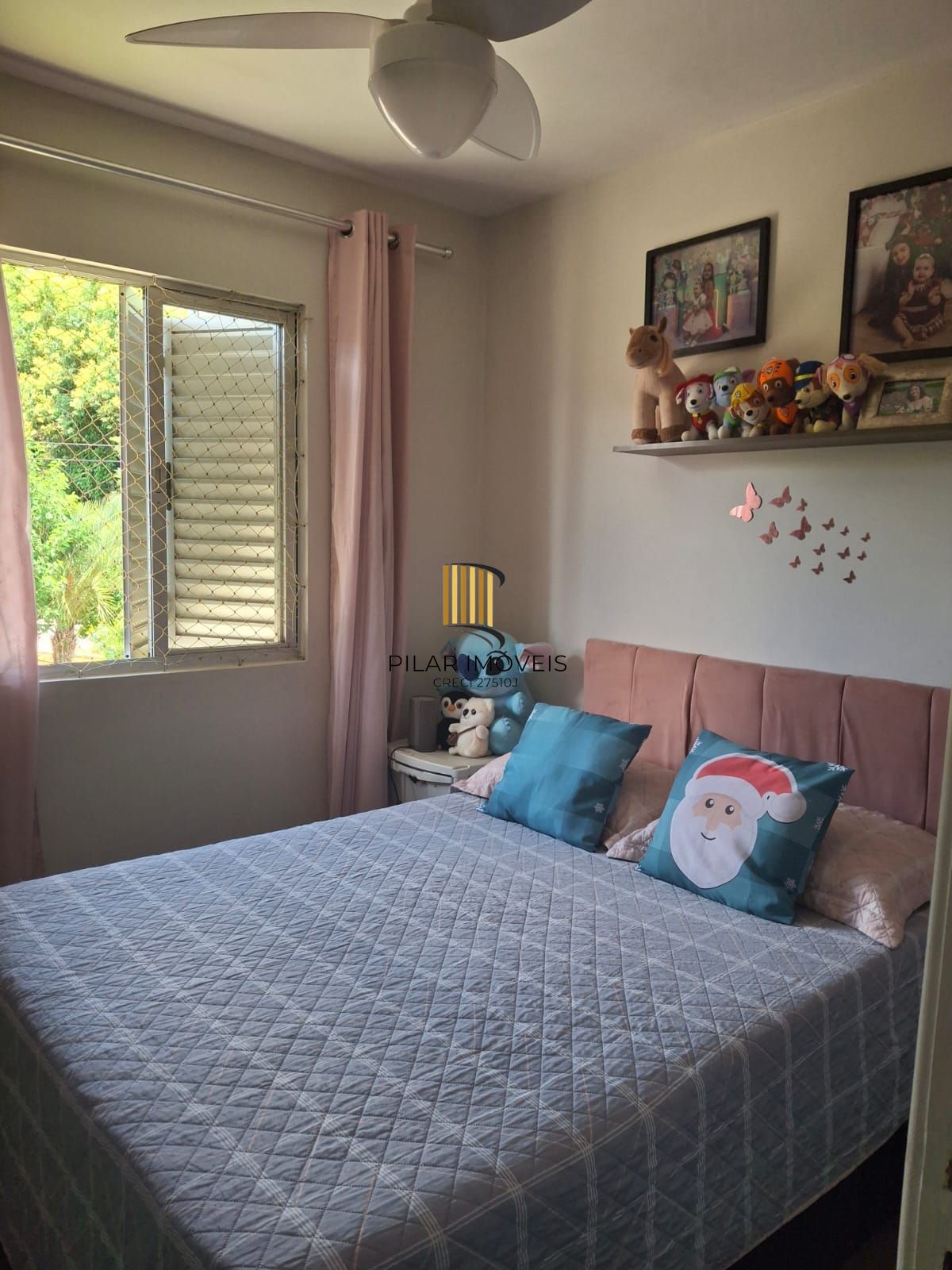 Casa em condomínio fechado de 3 dormitórios,2 vagas no bairro Parque Santa Fé.