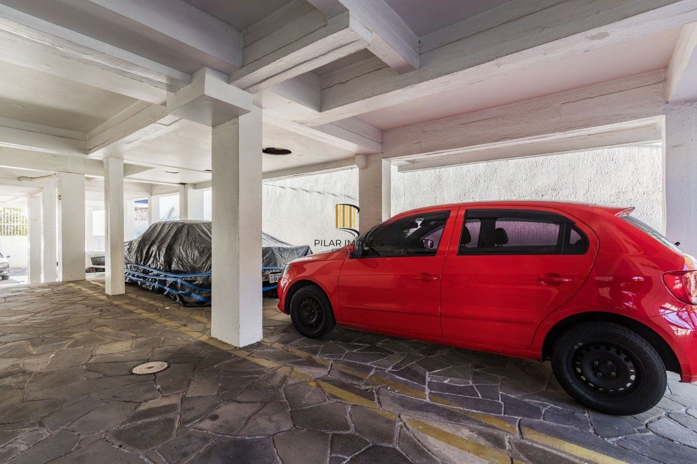 Apartamento com 2 quartos, 2 vagas e aquecimento central no bairro Jardim Itu