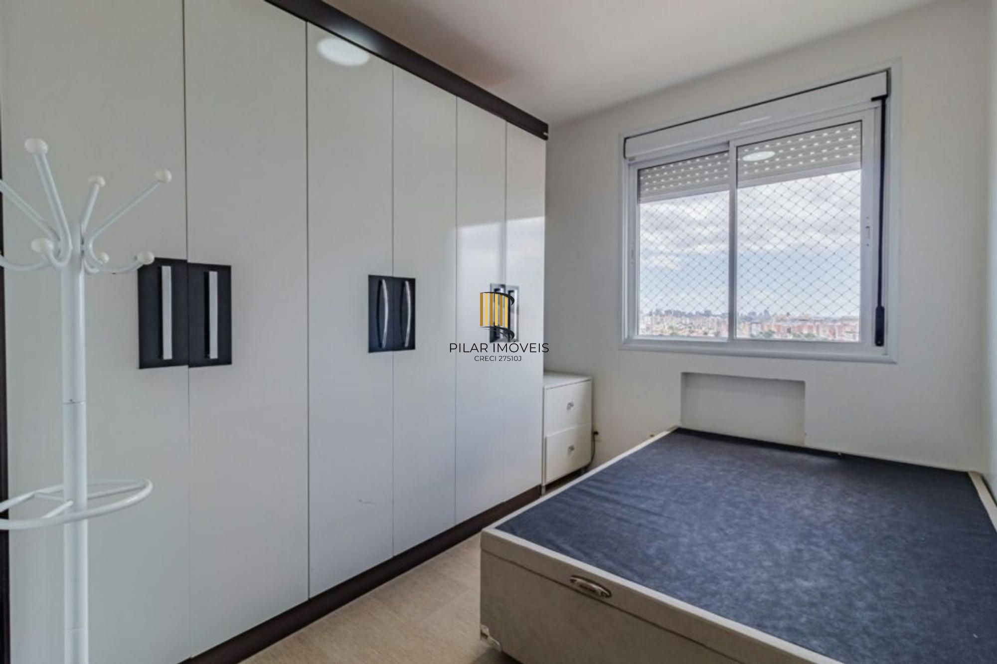Apartamento de 3 quartos, suíte, elevador e 2 vagas no bairro Vila Ipiranga