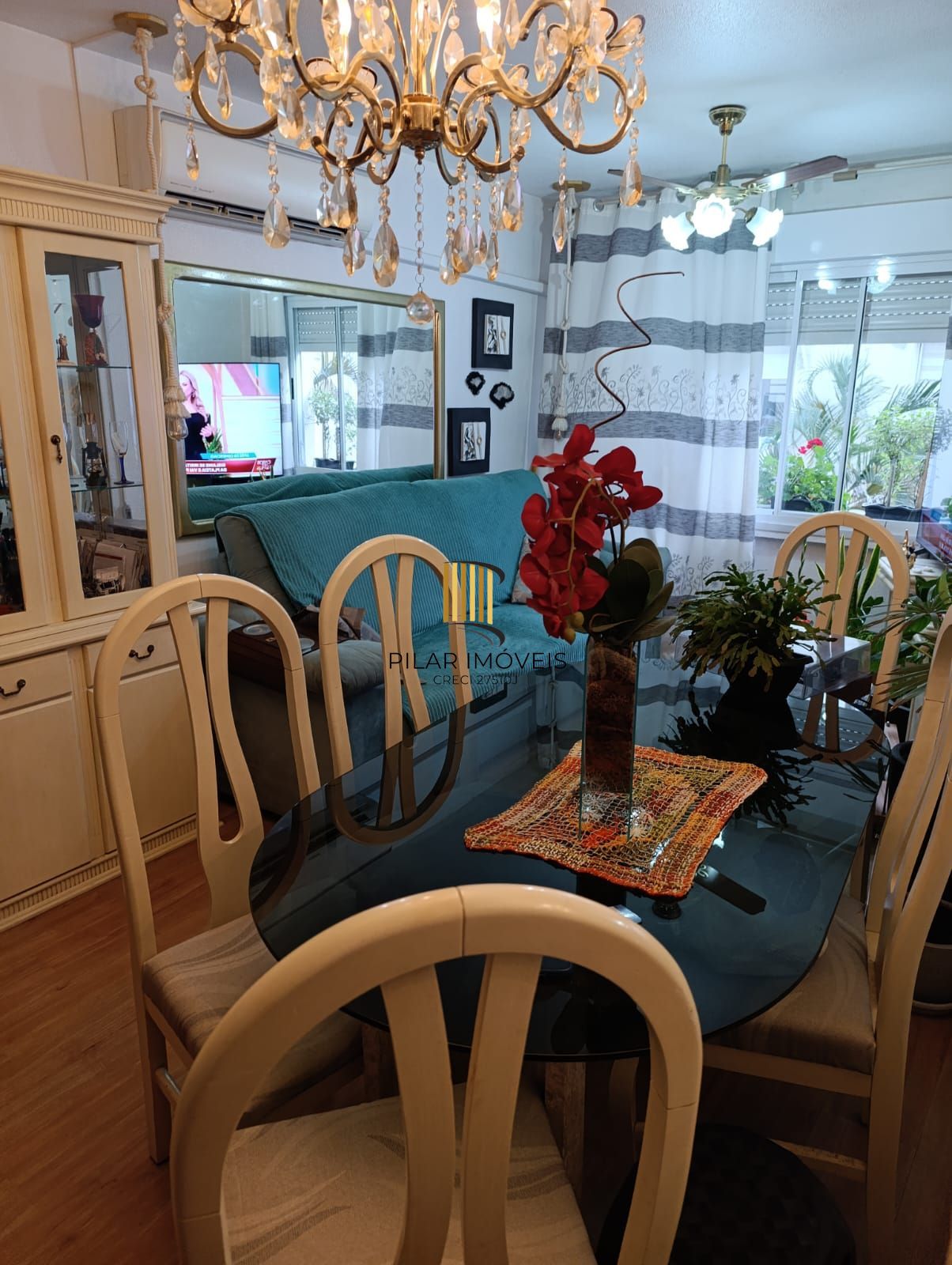 Apartamento semi mobiliado de 1 dormitório bairro Sarandi