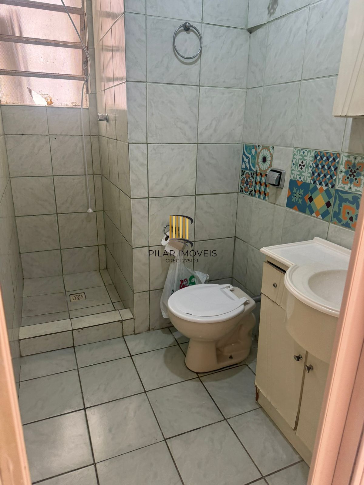 Apartamento térreo com 1 quarto no Bairro Santa Cecília/Bom Fim