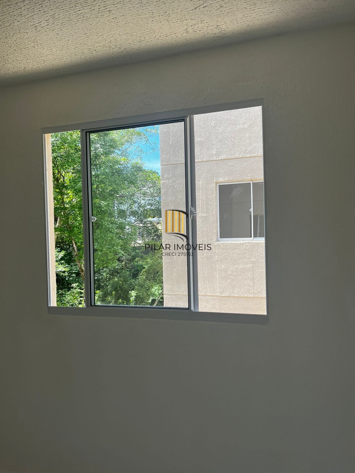 Apartamento 2 dormitórios, 1 vaga de garagem Bairro Ipanema Porto Alegre