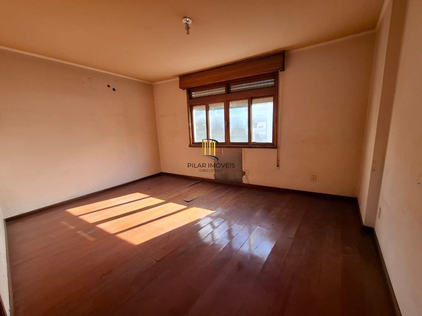 Apartamento de 4 dormitórios bairro Independência
