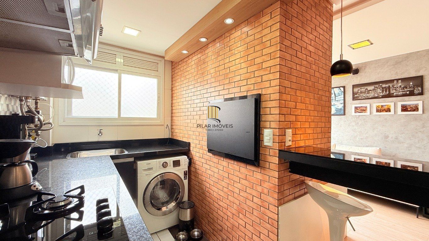 Apartamento 2 dormitórios, 1 suíte, 2 vaga, elevador no  Passo da Areia