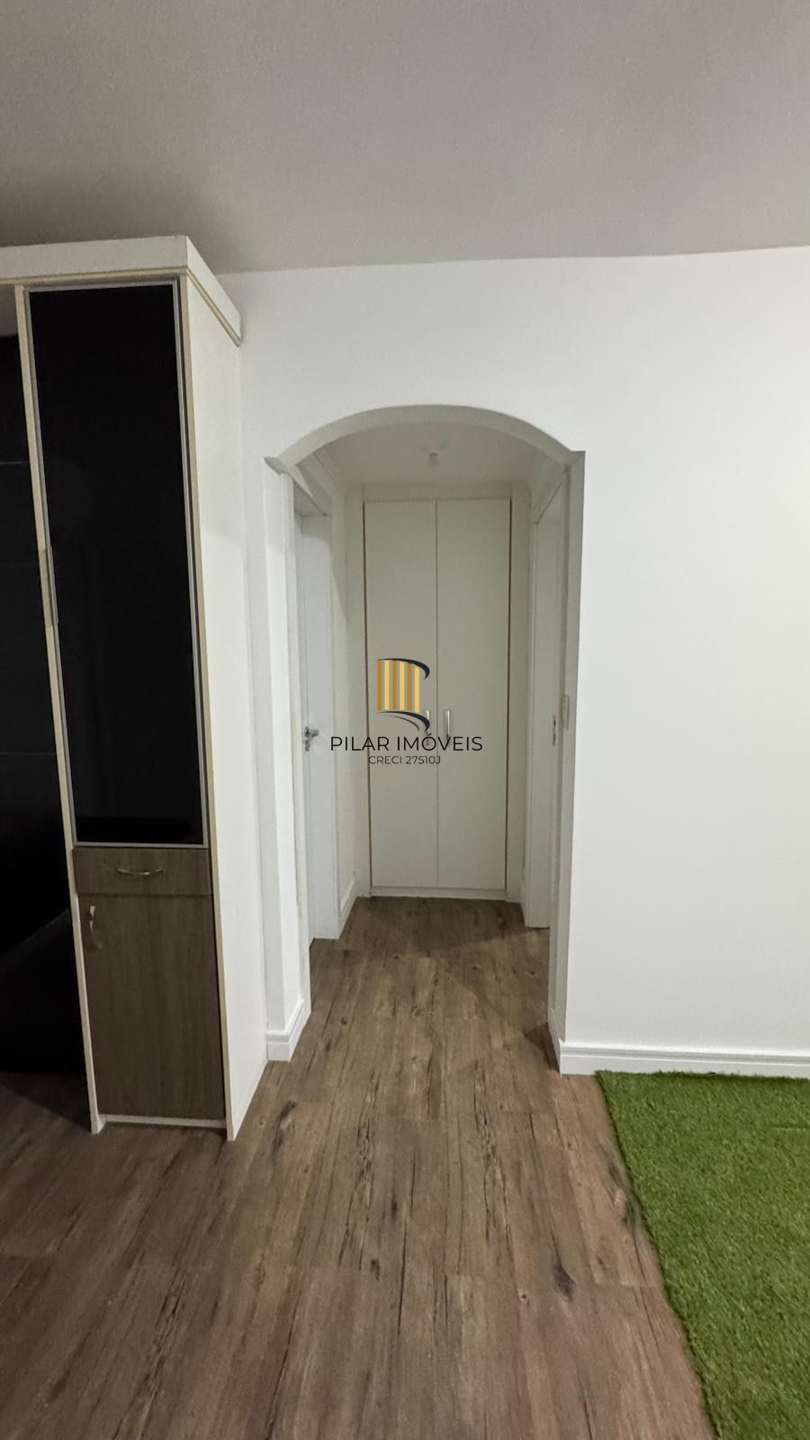 Apartamento com 1 Quarto e 1 vaga à Venda, 42 m² por R$ 200mil Bairro Cristal