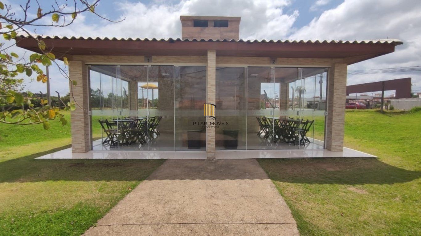 Casa com 3 quartos e 2 vagas em Alvorada no Condomínio Terra Nova