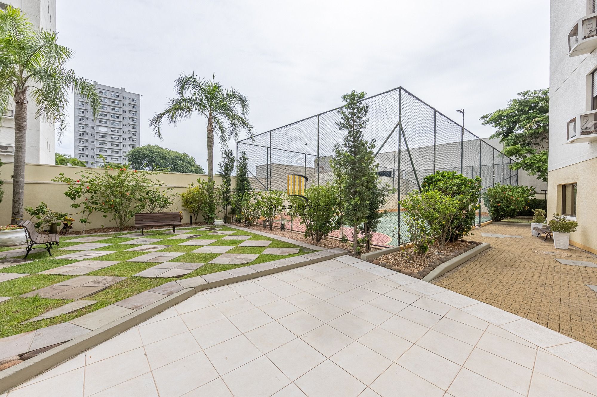 Apartamento com 145m², 3 suítes e 3 vagas no bairro Passo da Areia para comprar