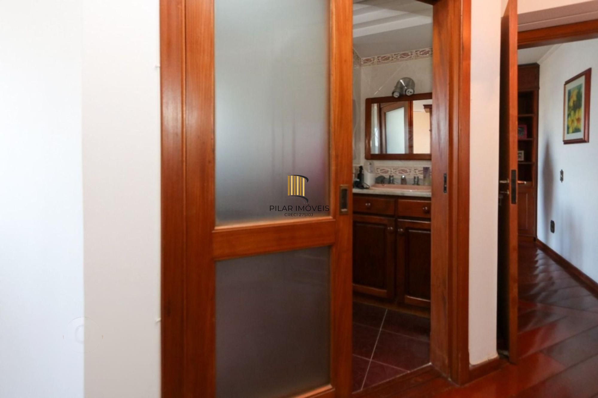 Apartamento 3 quartos, elevador e uma vaga de garagem em Canoas.