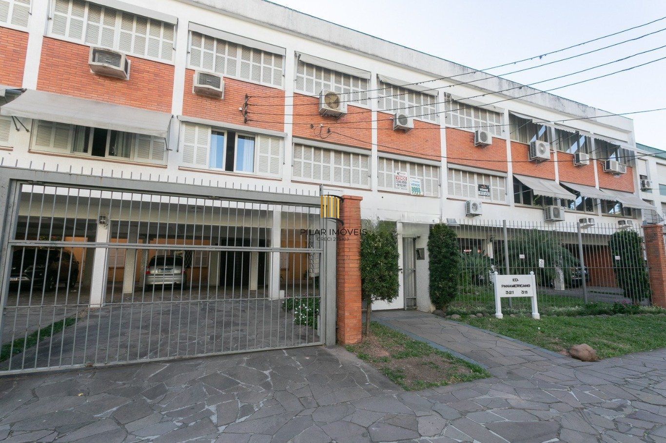 Apartamento de 2 dormitórios no bairro Jardim Lindóia