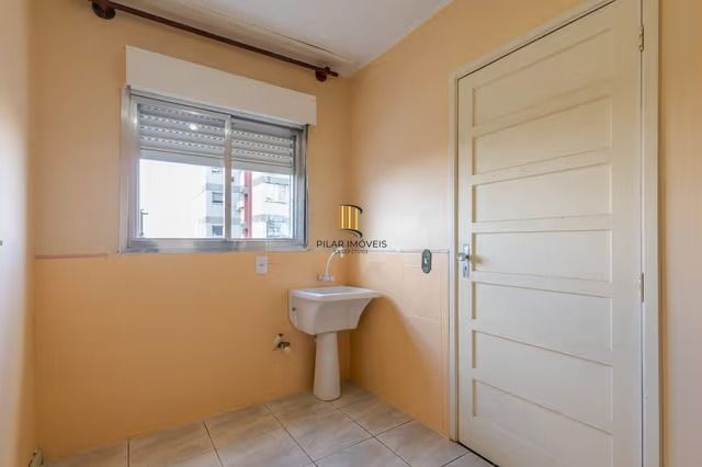 Apartamento de 3 quartos, elevador e 1 vaga de garagem em Canoas.