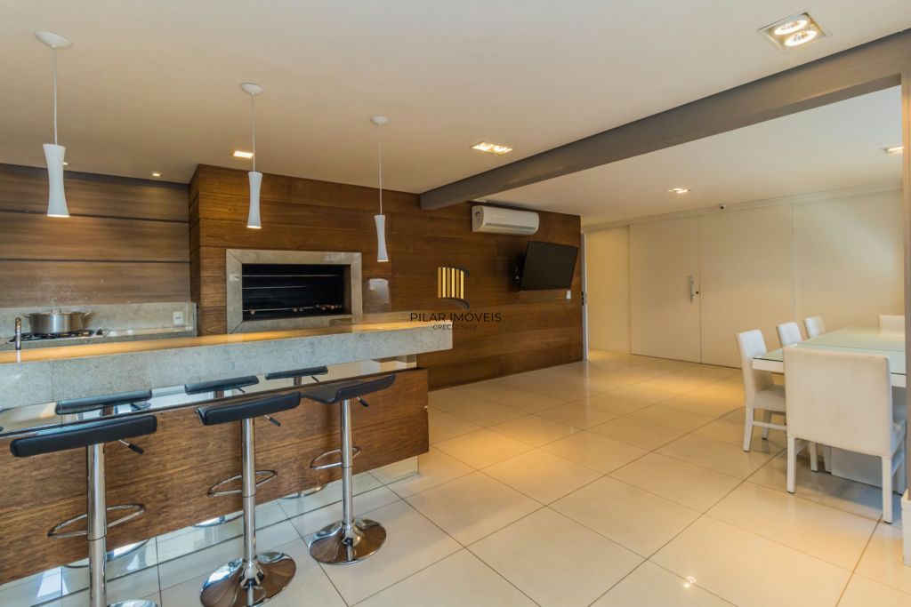 Apartamento com 2 quartos, vaga de garagem no bairro São Sebastiao