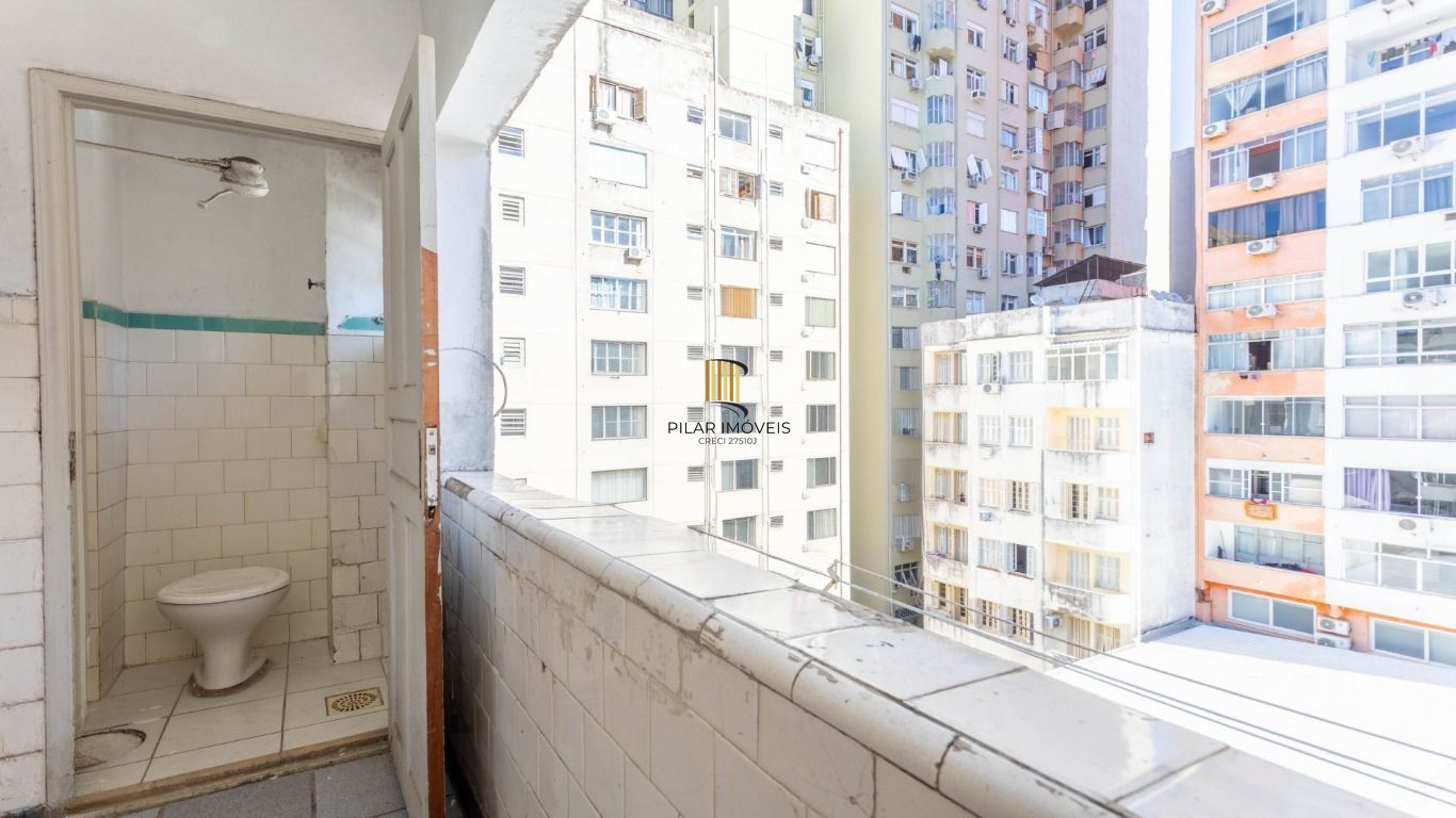 Apartamento de 3 dormitórios com 88 metros privativos no Centro