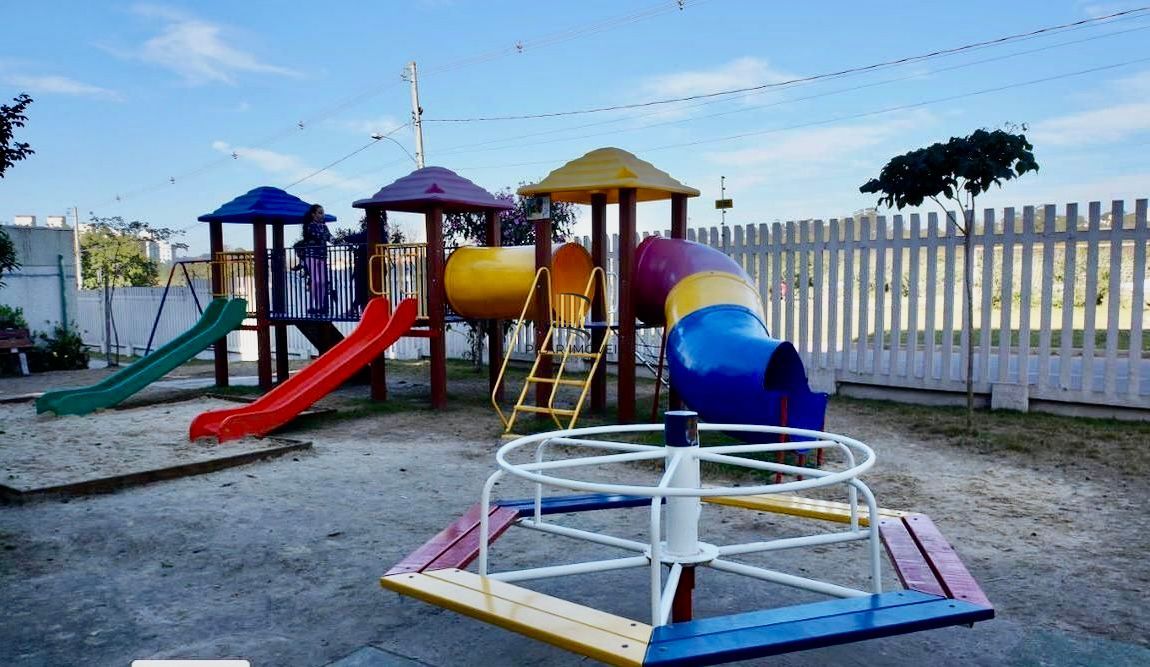 Apartamento 2 dormitórios, 1 vaga Condomínio Campos do Sul Cavalhada - Pilar Imóveis