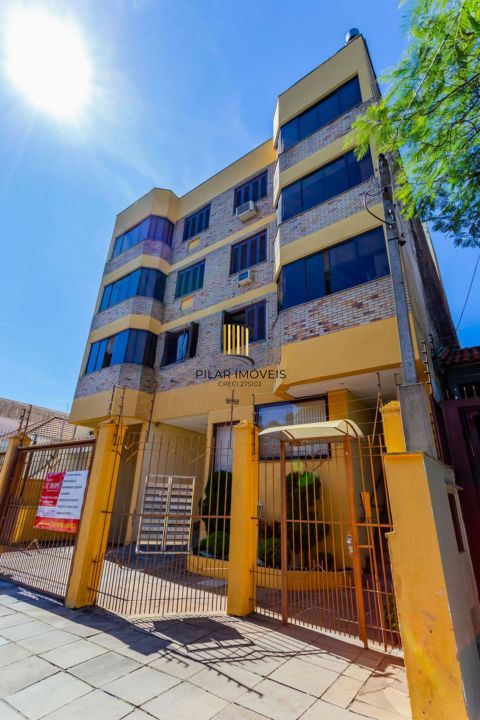 Apartamento mobiliado 2 quartos, vaga e churrasqueira no bairro Cristo Redentor