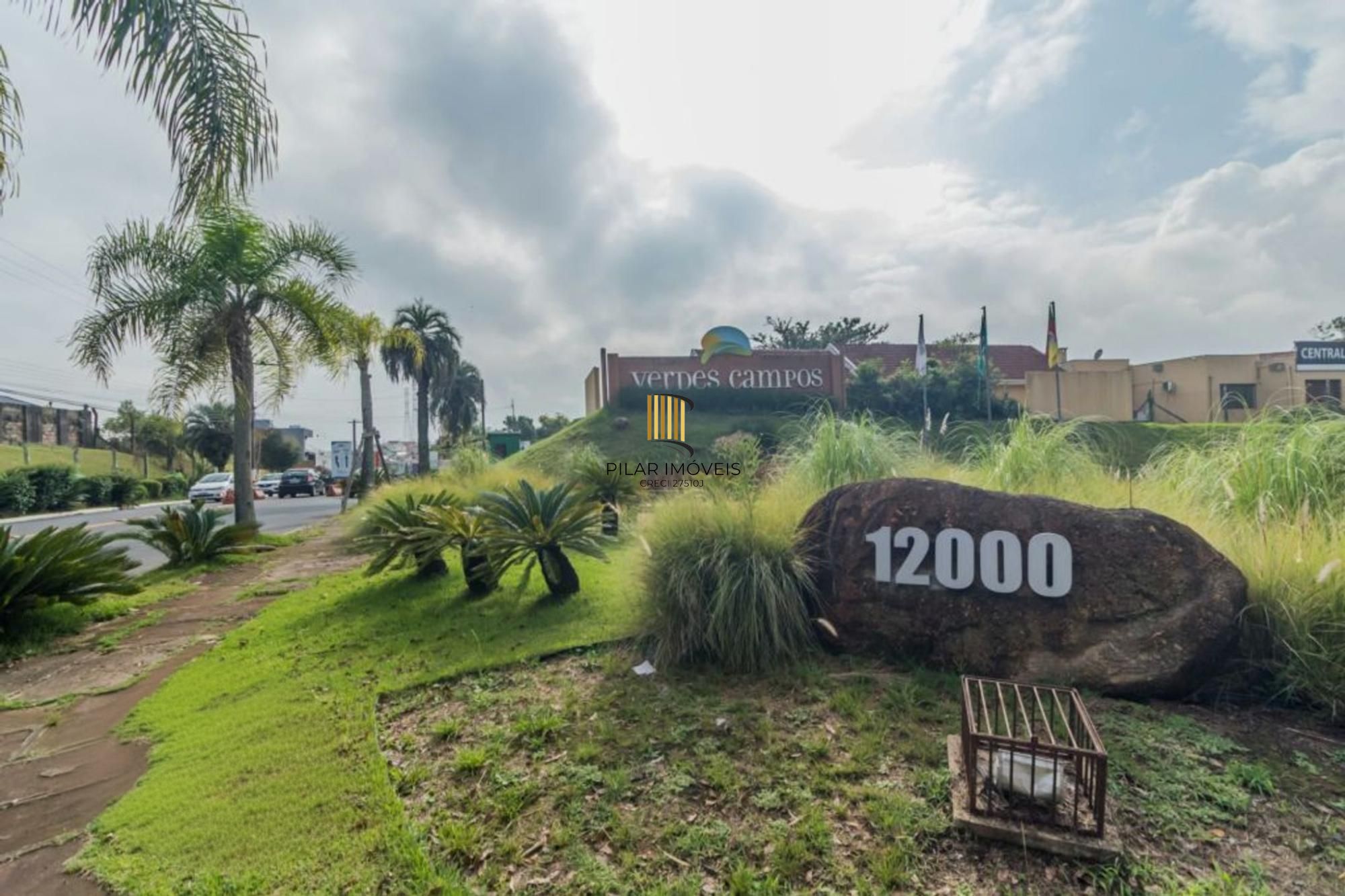 Casa em condomínio de 3 dormitórios,2 vagas e churrasqueira no bairro Agronomia