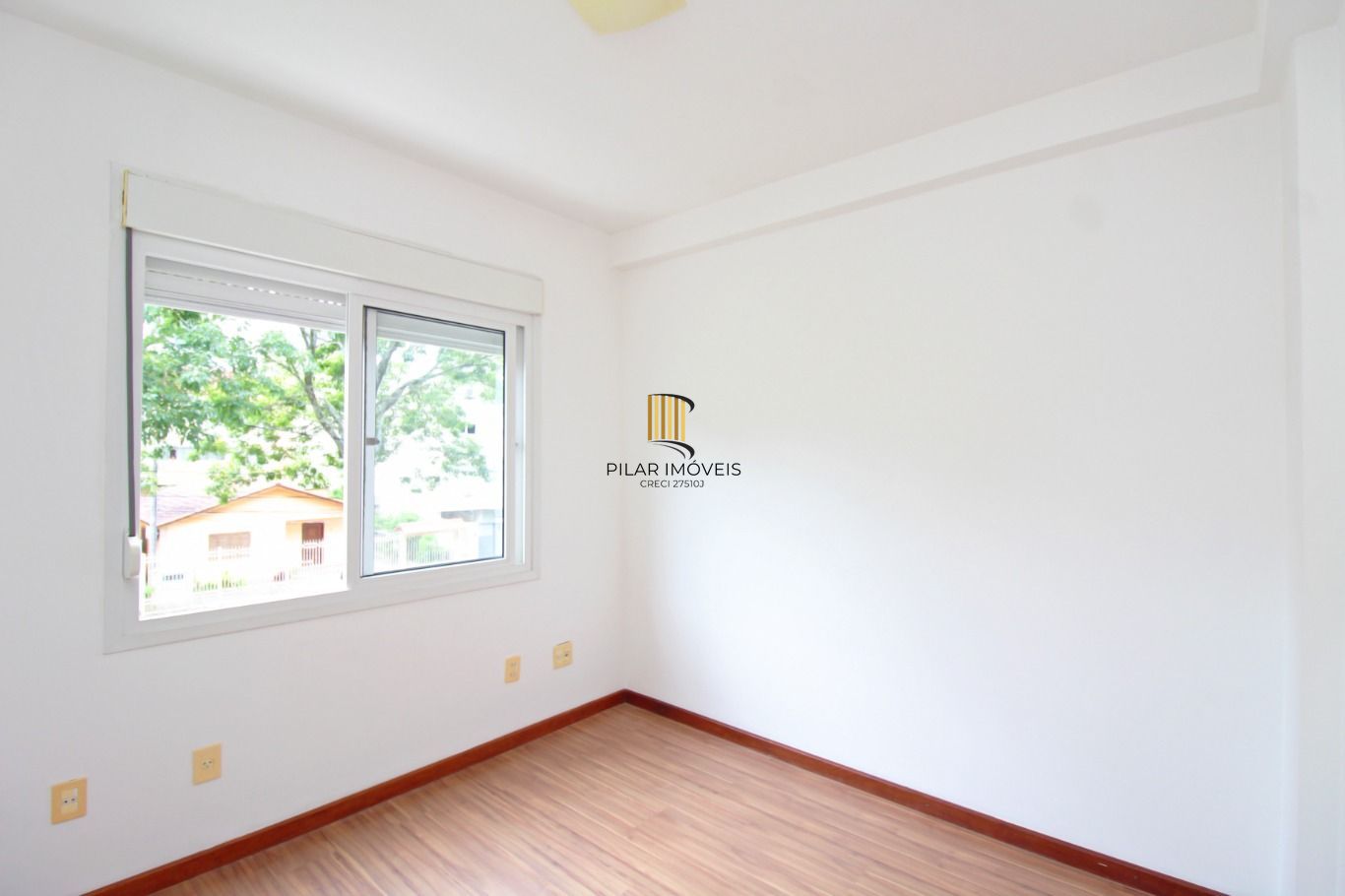 Apartamento com 3 Quartos, 1 suite e 1 vaga à Venda no bairro Tristeza.