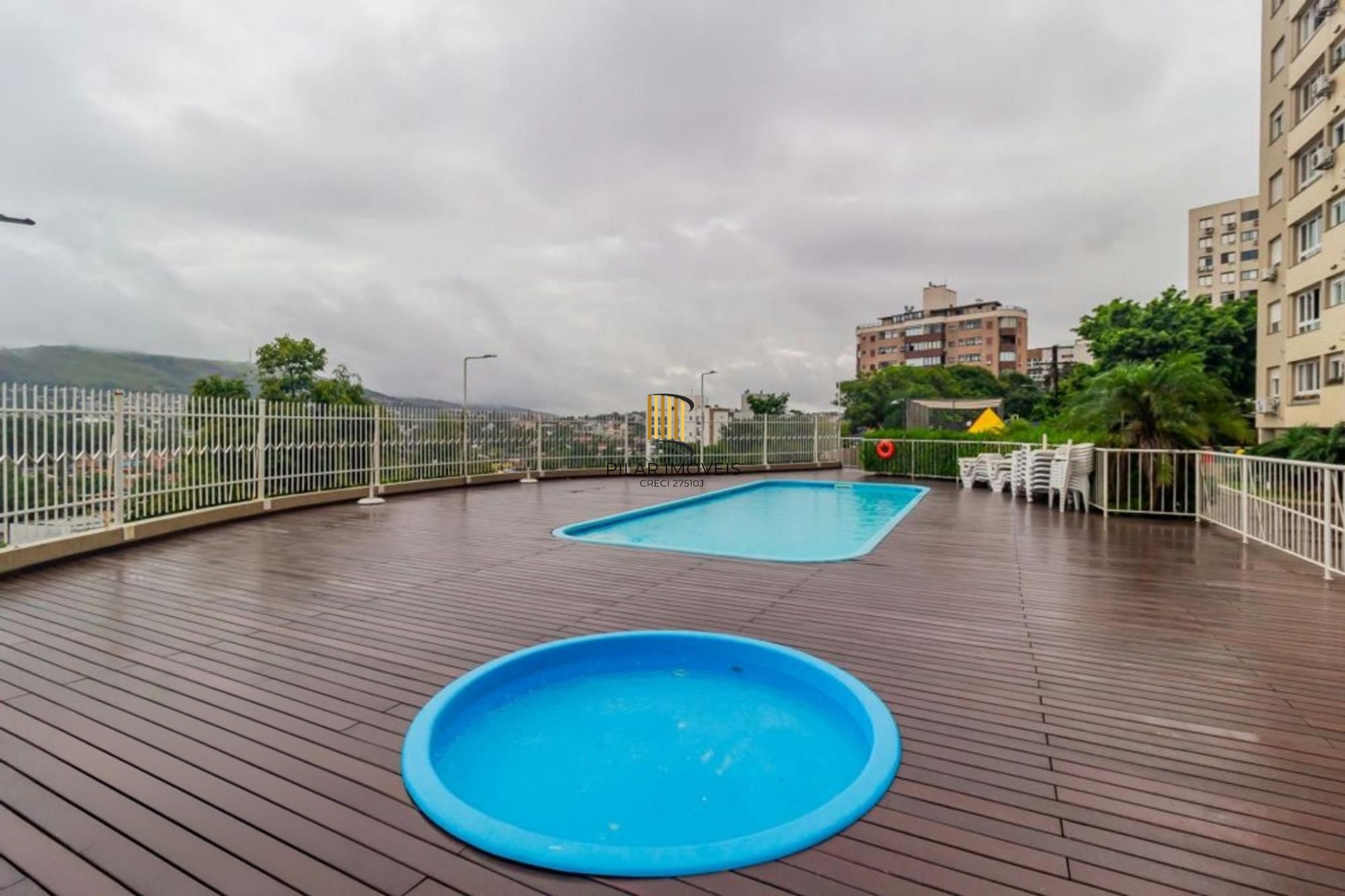 Apartamento de 3 dormitórios, 2 vagas, elevador no bairro Jardim Botânico