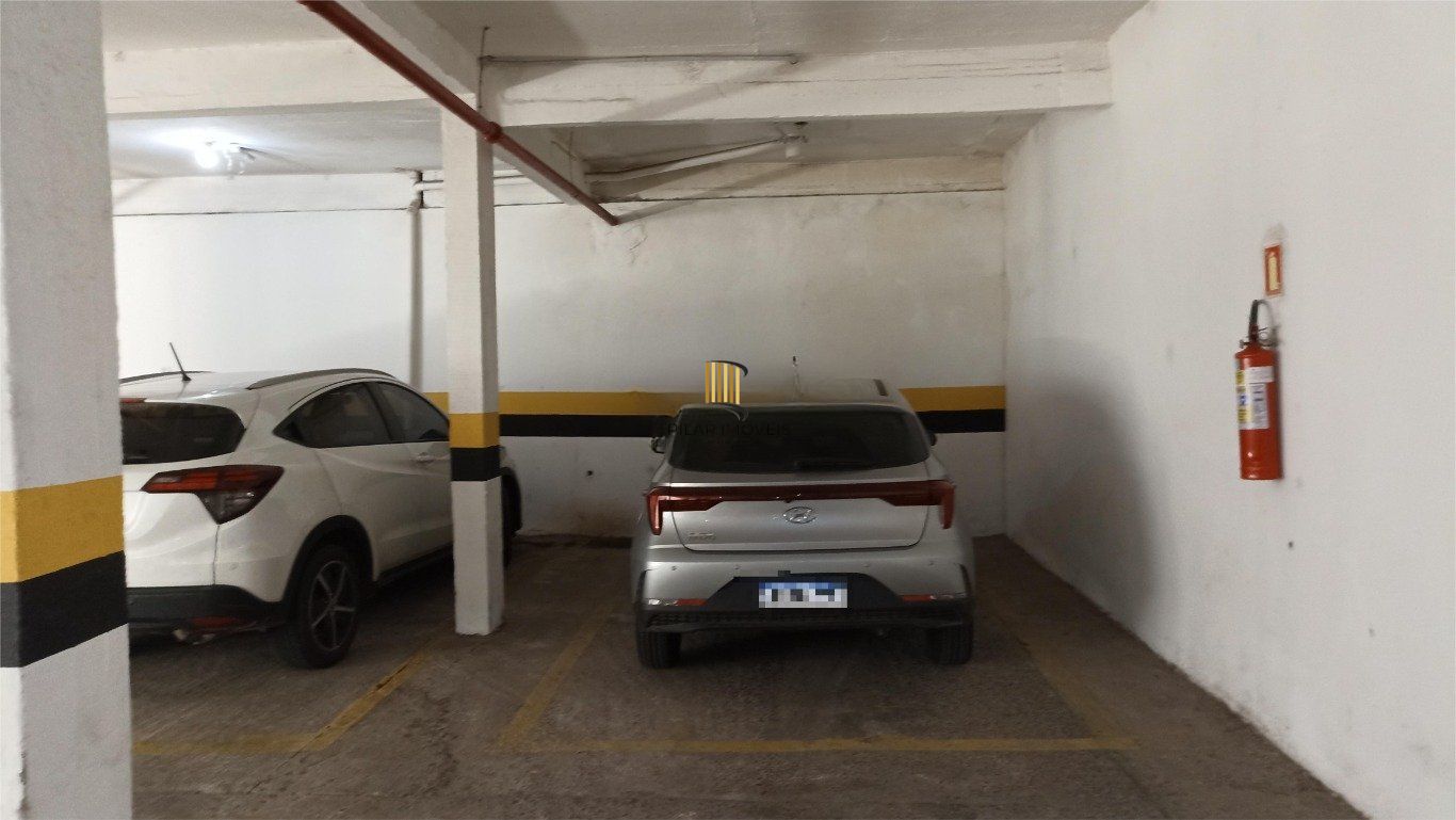 Apartamento com 2 quartos, 1 vaga com elevador na Vila Ipiranga