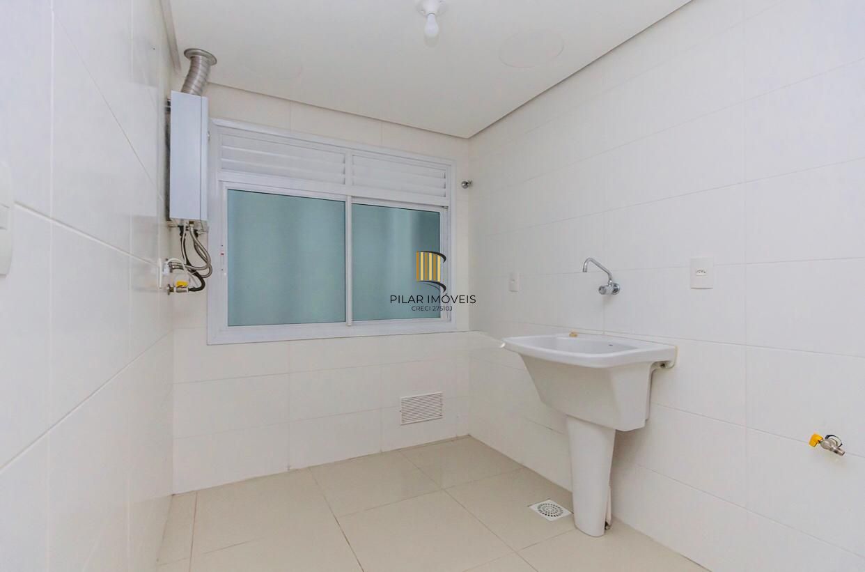 Apartamento de 2 dormitórios bairro Passo da Areia