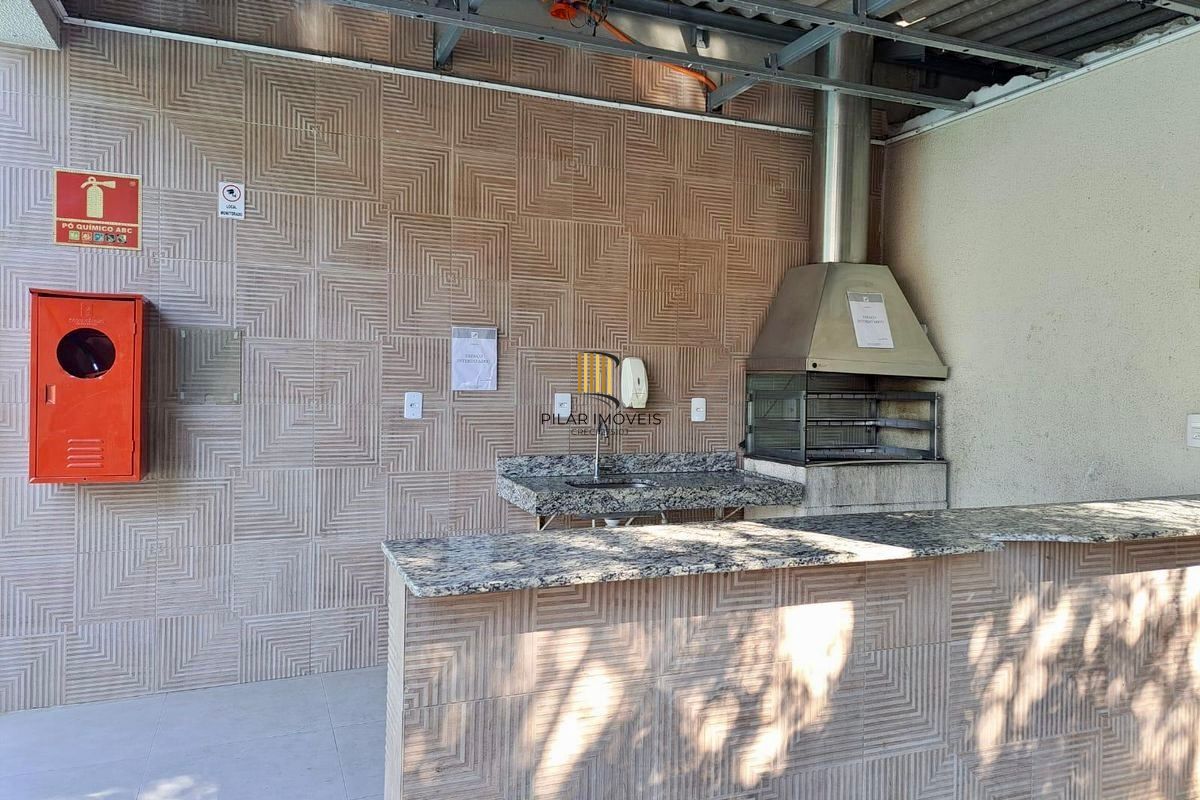 Apartamento com Sacada Linda Vista com 1 vaga de garagem Santa Fé Porto Alegre