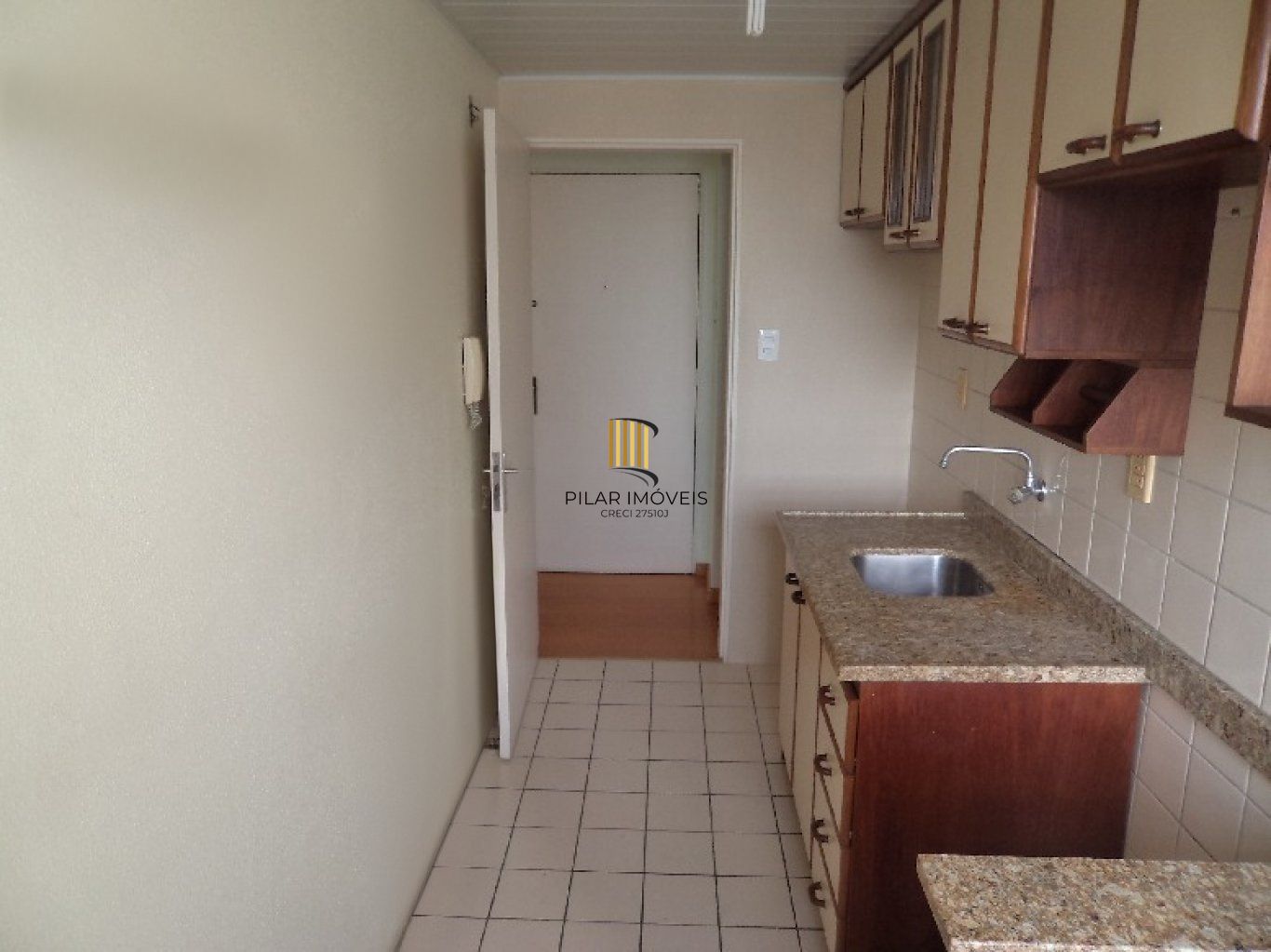 Apartamento com 2 dormitórios, 1 vaga e elevador no Bairro Ecoville/Sarandí