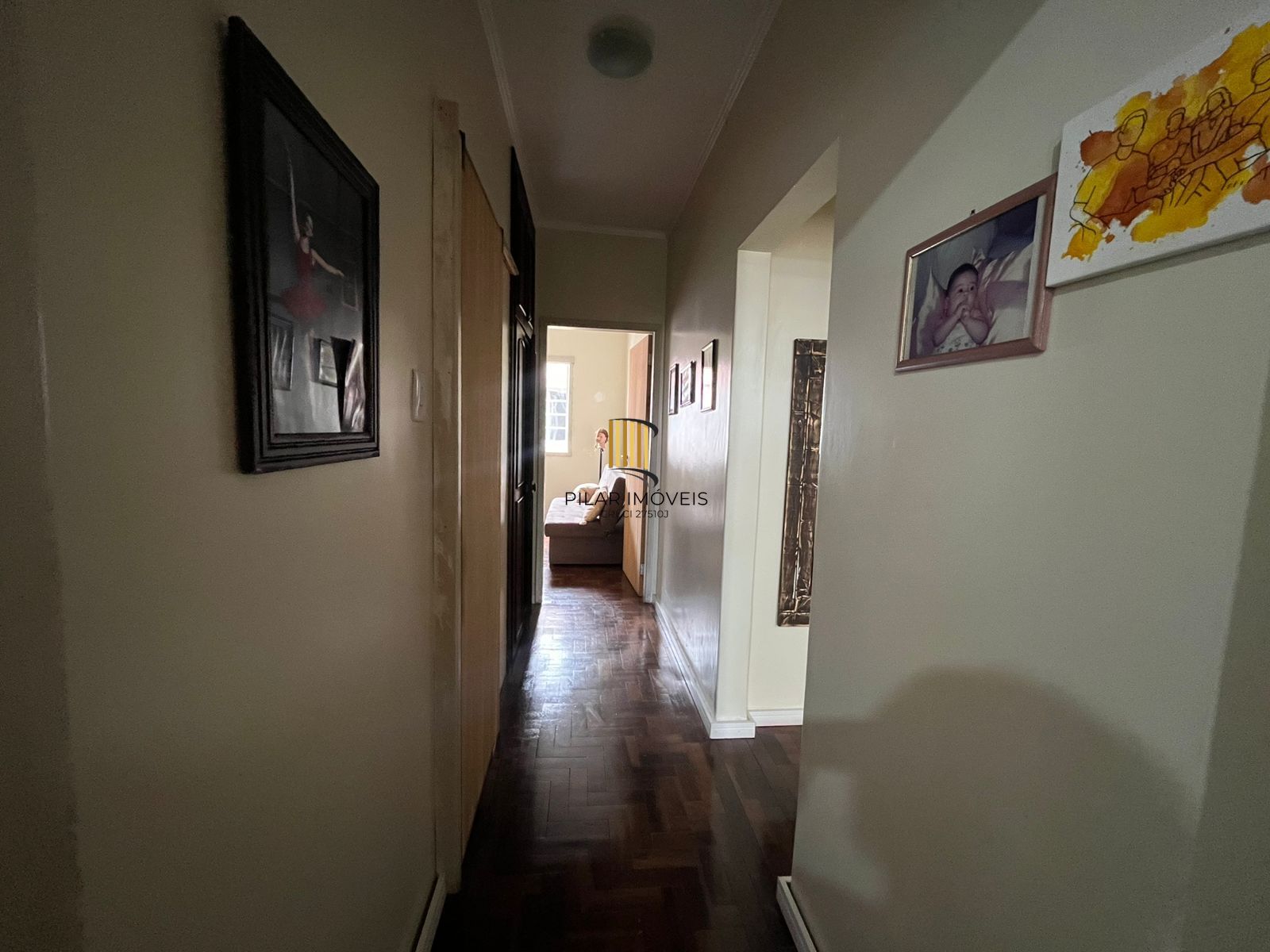 Apartamento com 2 quartos, 2 banheiros e sol da manhã no bairro Vila Ipiranga