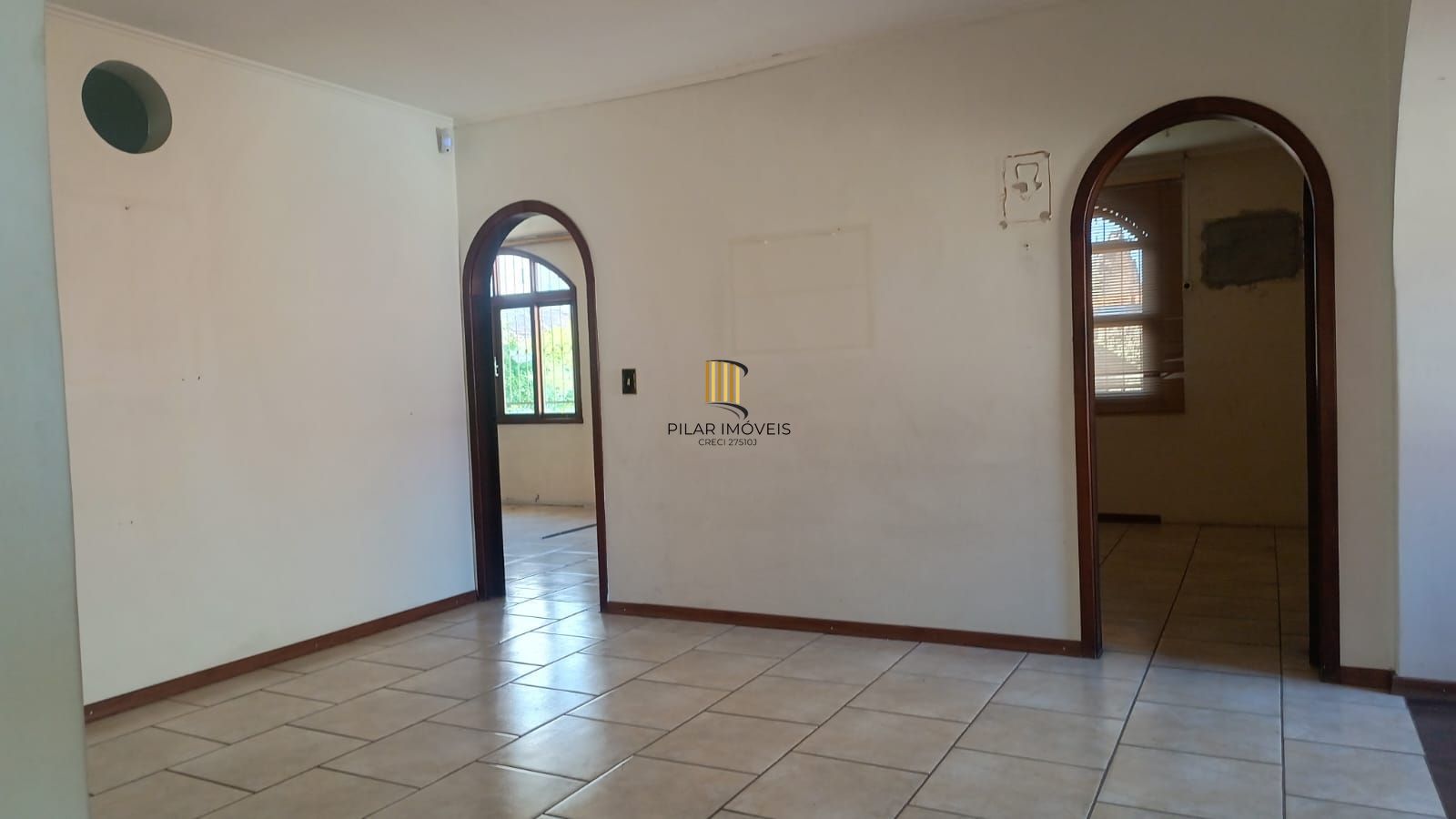 Ampla Casa Comercial/Residencial no Bairro São Geraldo
