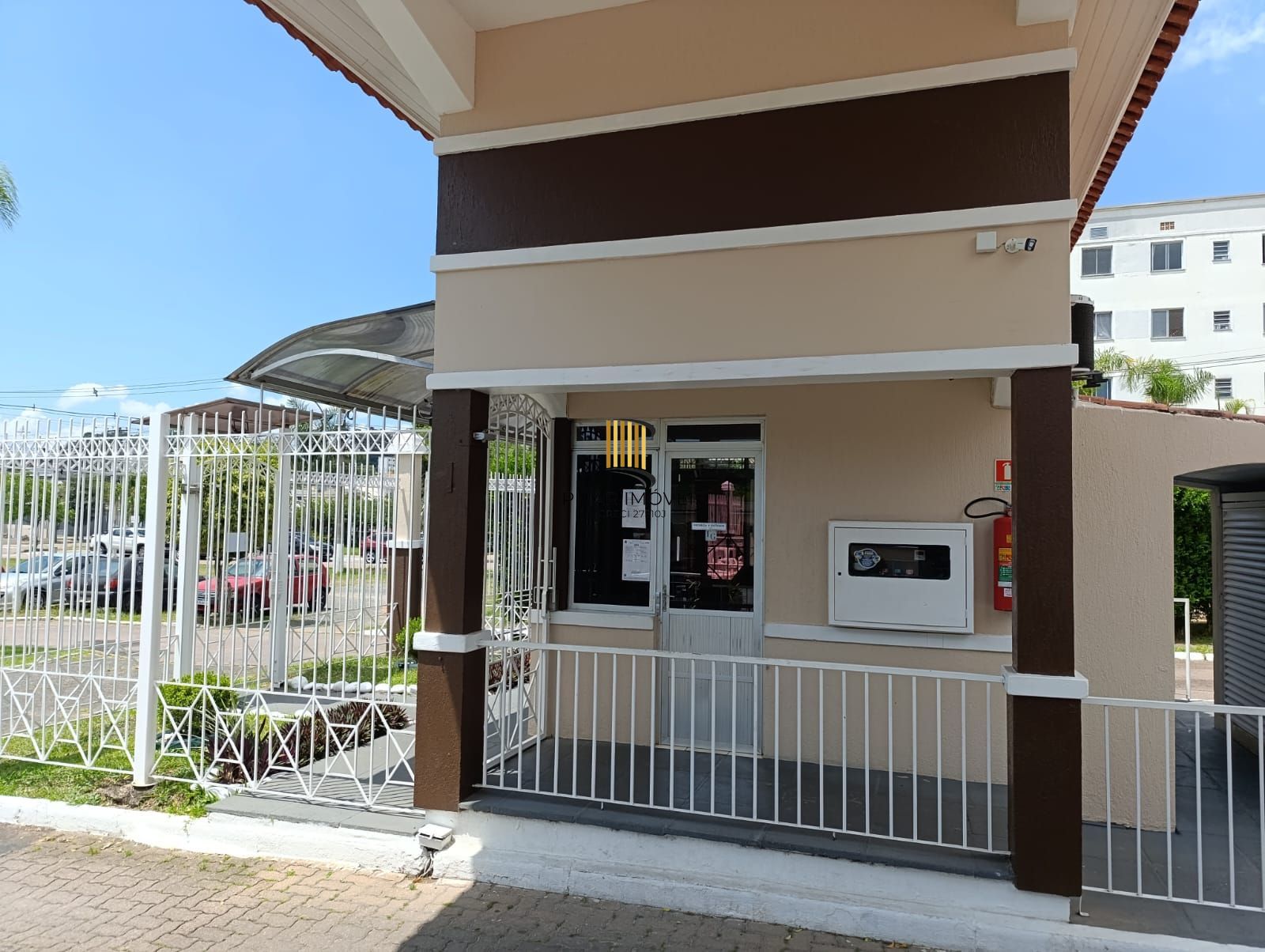 Casa em condomínio fechado de 3 dormitórios,2 vagas no bairro Parque Santa Fé.