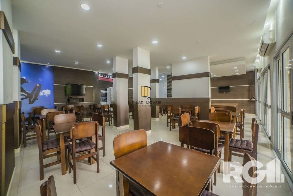 Apartamento de 3 quartos, suíte, elevador, 1 vaga no bairro Vila Ipiranga.