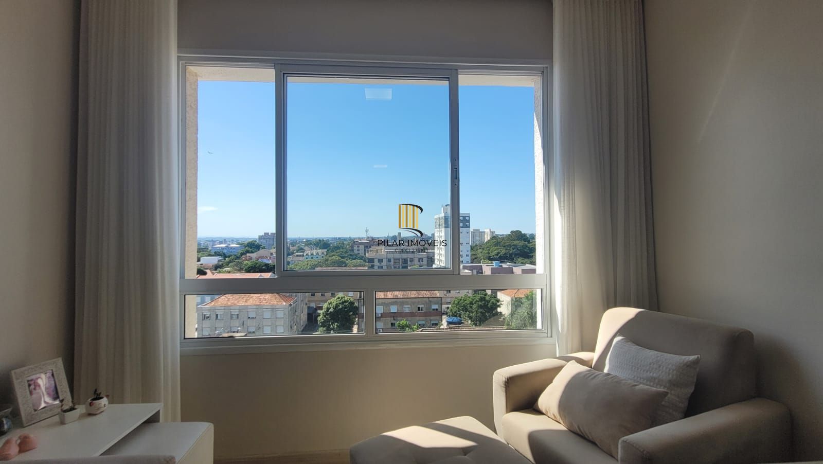 Apartamento mobiliado de 2 quartos, elevador e 1 vaga Jardim Lindóia