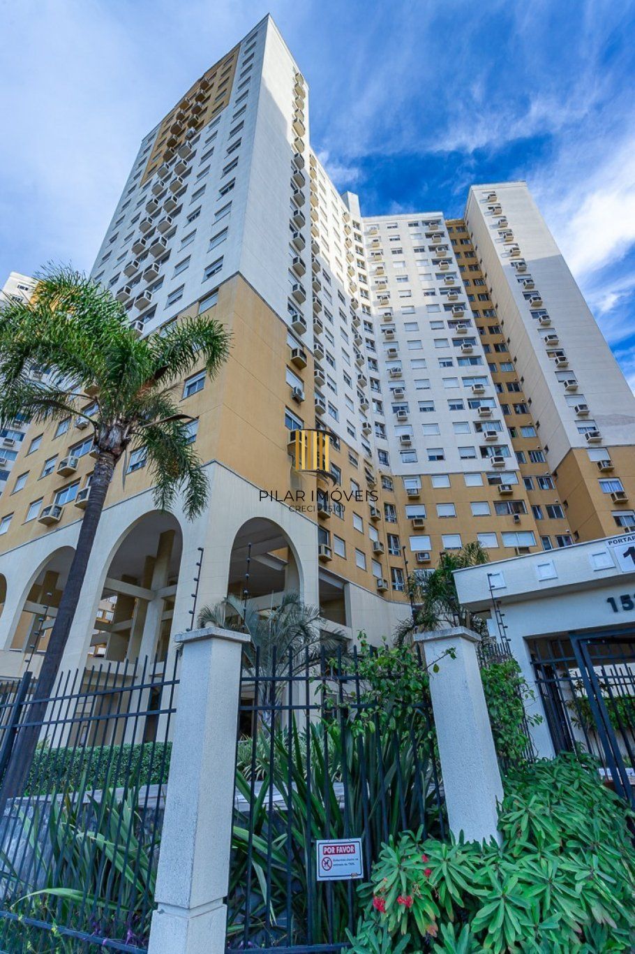 Apartamento com 3 quartos, 1 suíte, 66m² e 1 vaga na Bento Gonçalves.