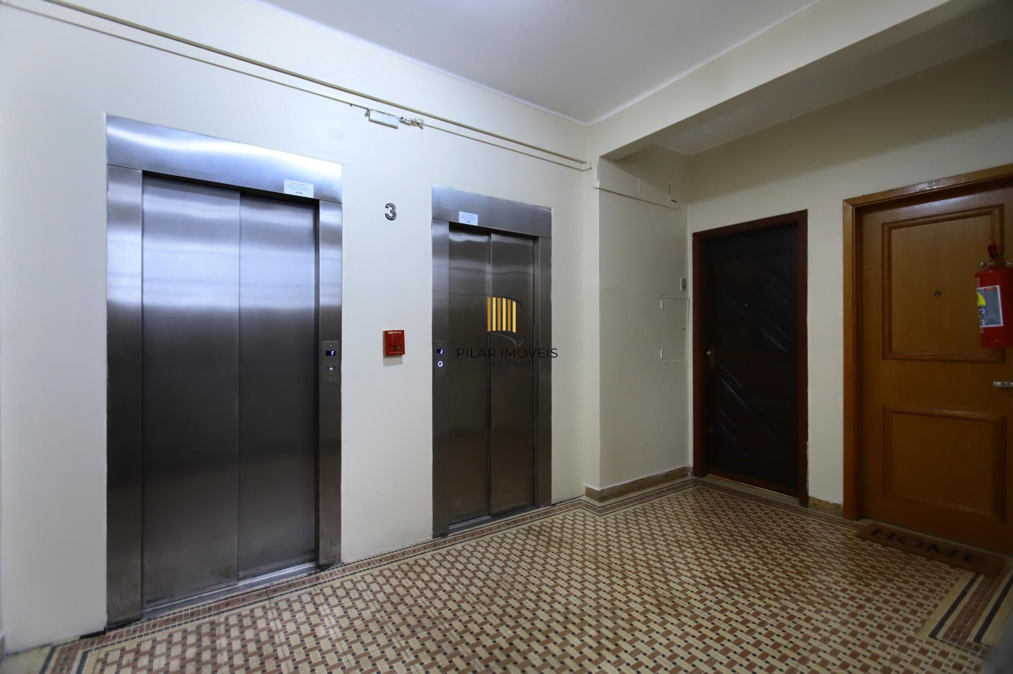 Apartamento 3 quartos com elevador no centro de Porto Alegre para Comprar