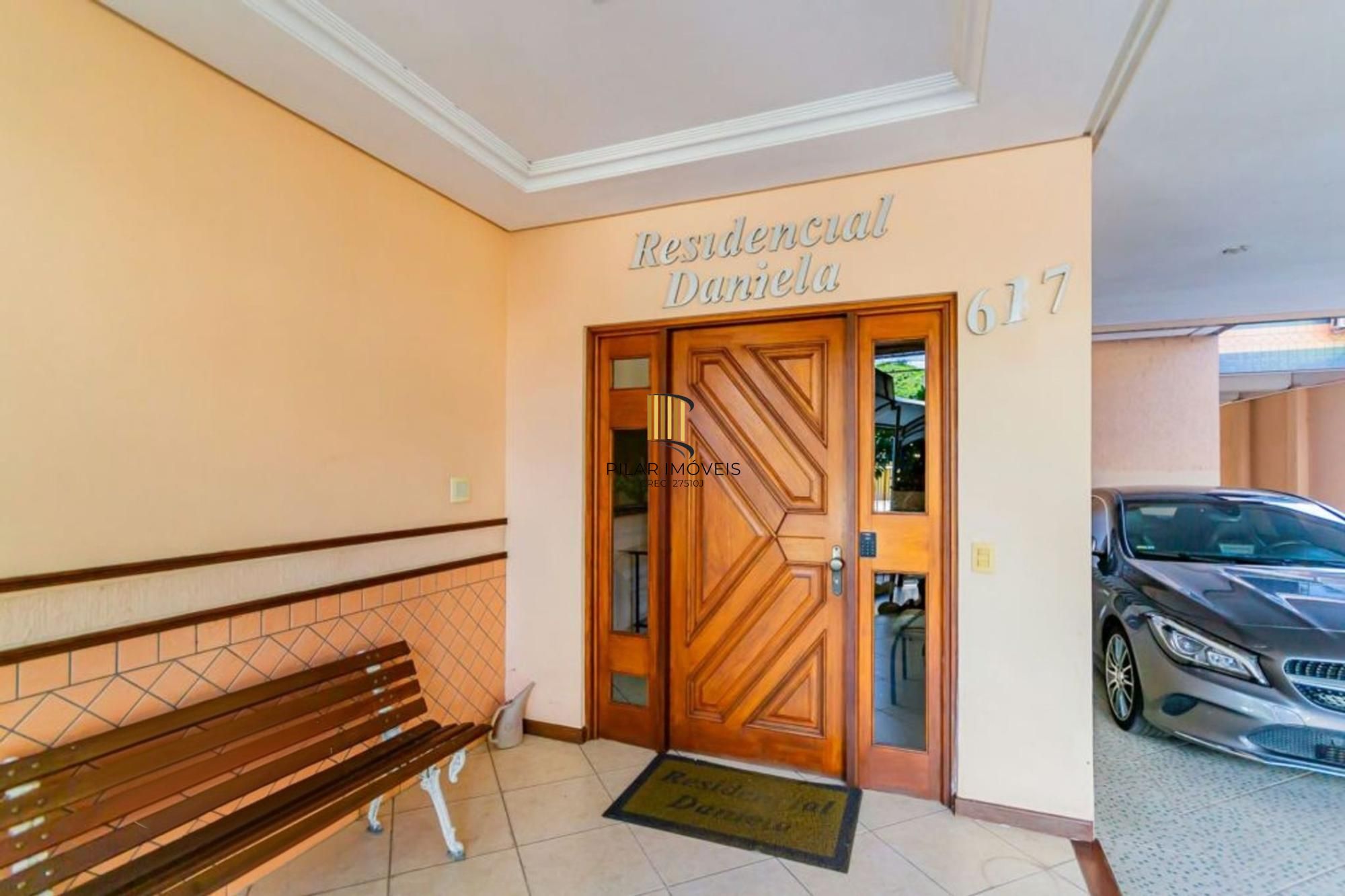 Apartamento mobiliado com 2 quartos e 1 vaga de garagem no Bairro Higienópolis