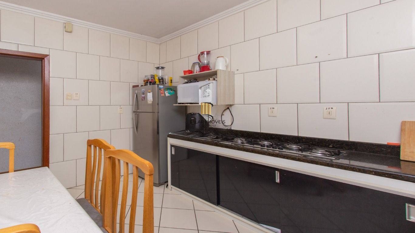 Apartamento à venda com 3 Dormitórios  82 m²