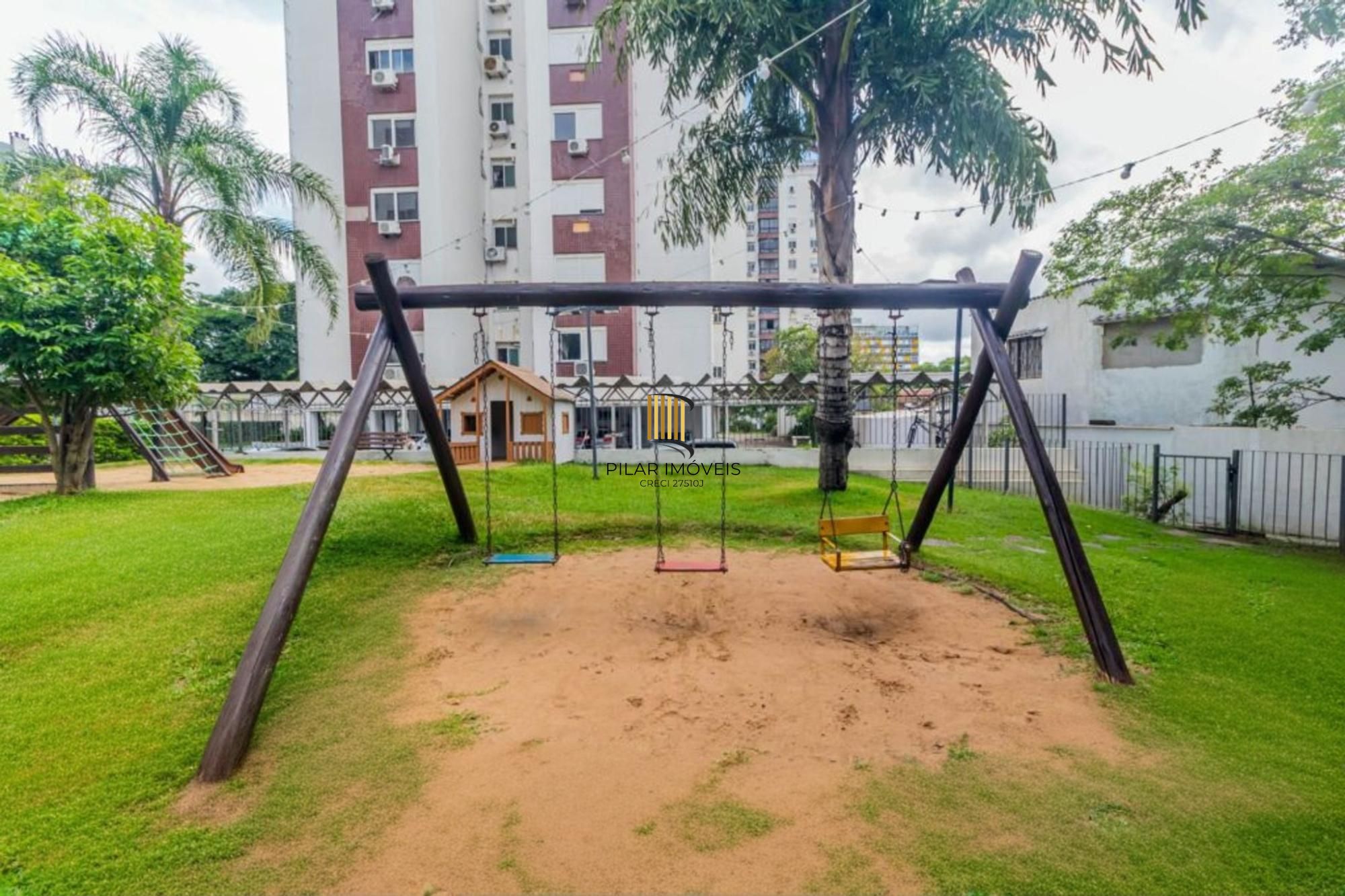 Apartamento Reformado com 2 Dorms e Infra Completa – Jardim Botânico