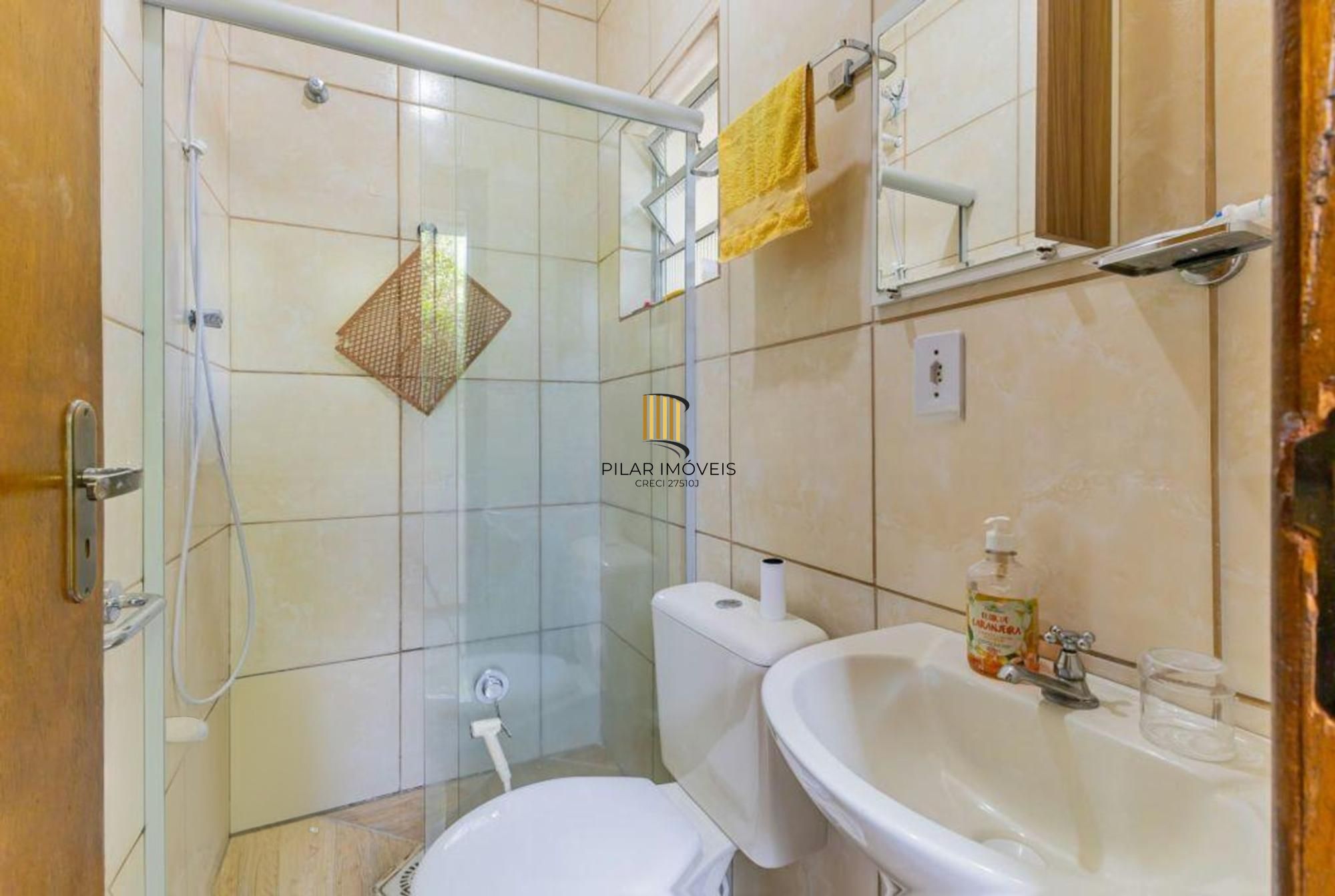 Casa com 1.640,00m², 3 dormitórios, 4 vagas à venda Rua Marista.