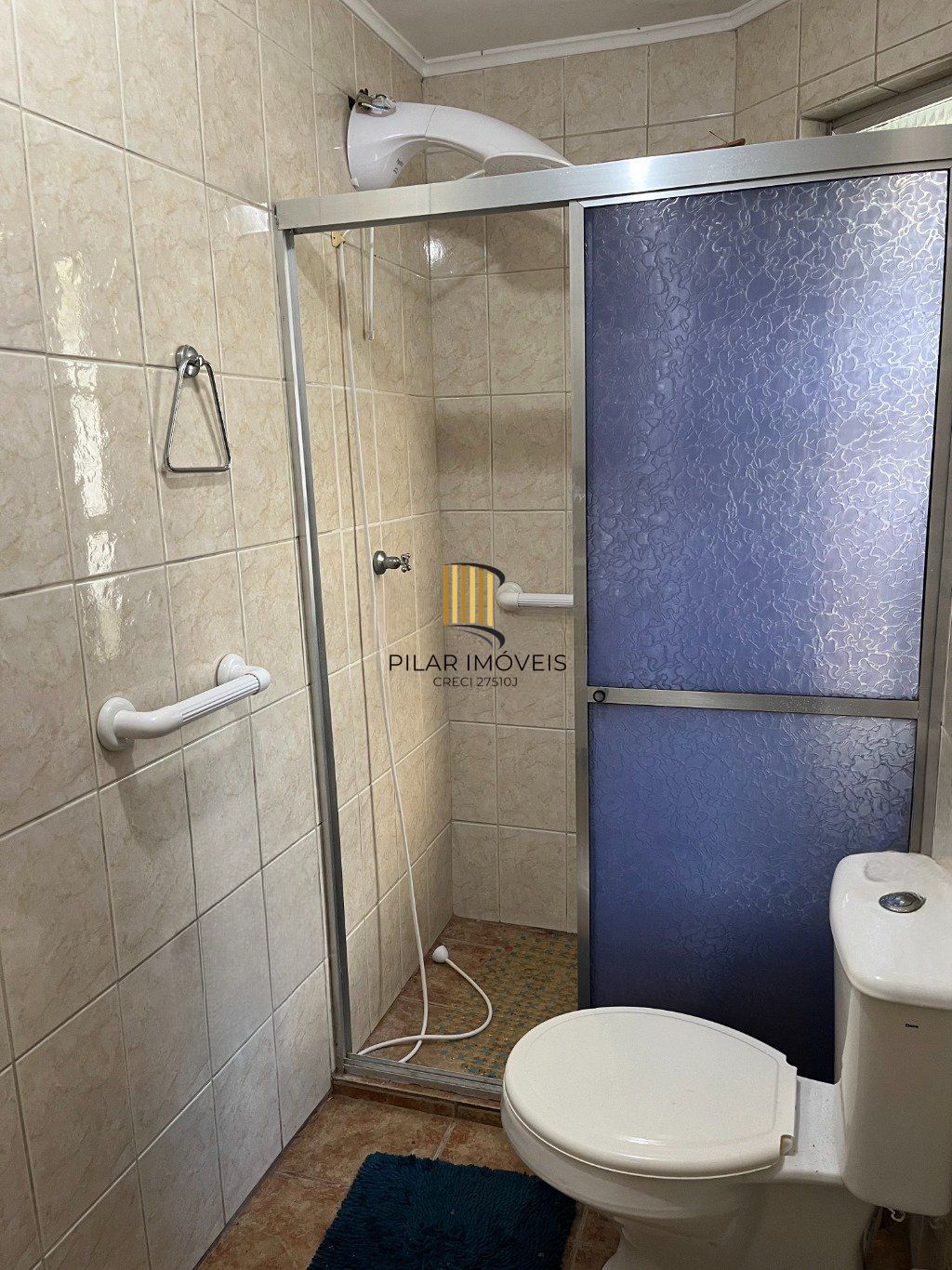 Apartamento térreo com 2 dormitórios no Bairro Vila Ipiranga