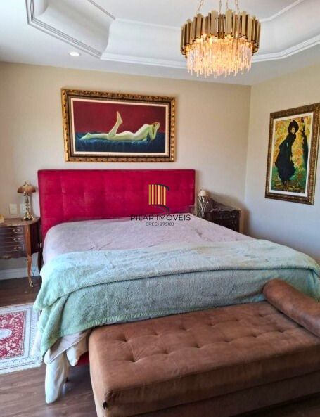 Apartamento com 3 quartos e 283m² à venda em Independência, Porto Alegre.