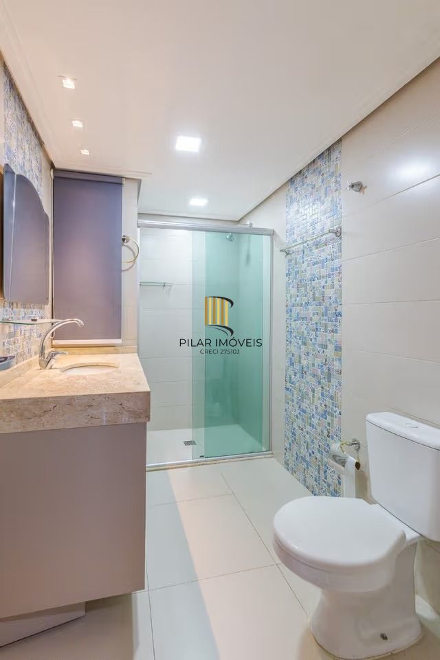 Apartamento de 3 quartos, elevador e 1 vaga de garagem em Canoas.