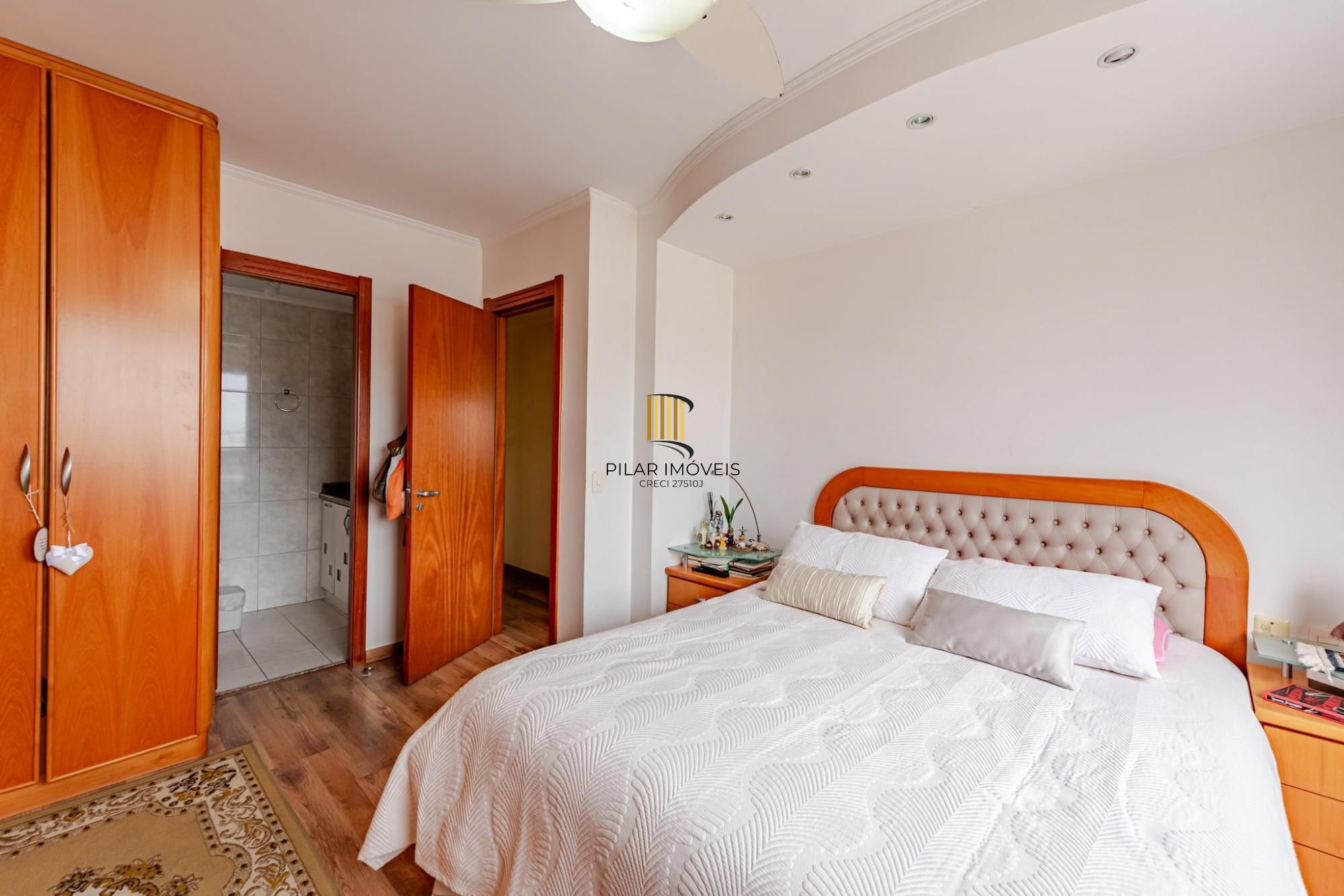 Apartamento 3 Dorm, 2 vagas e Elevador, com Vista para o Guaíba e vaga Dupla.