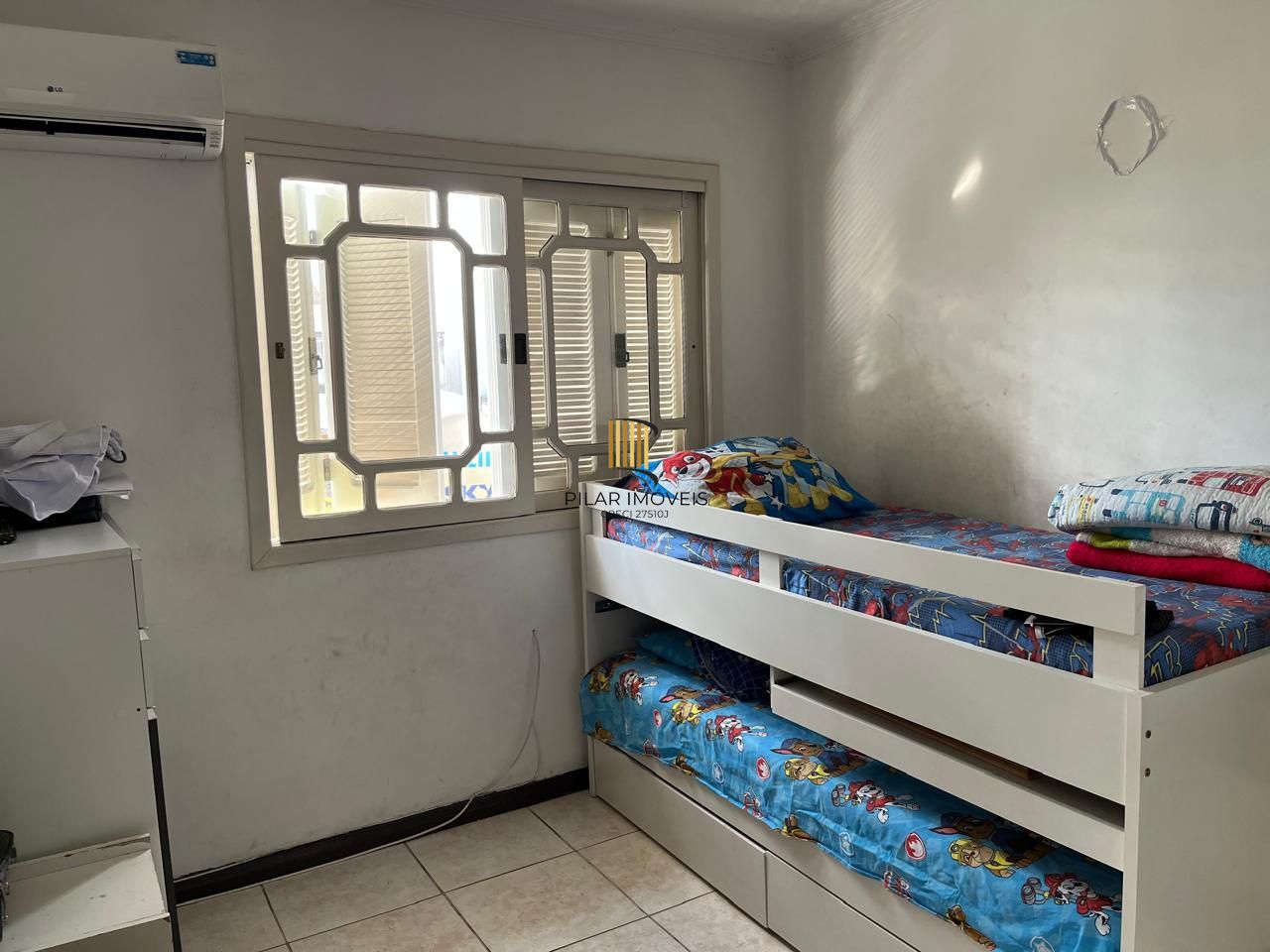 Casa triplex em condomínio no Ecoville com 2 suítes