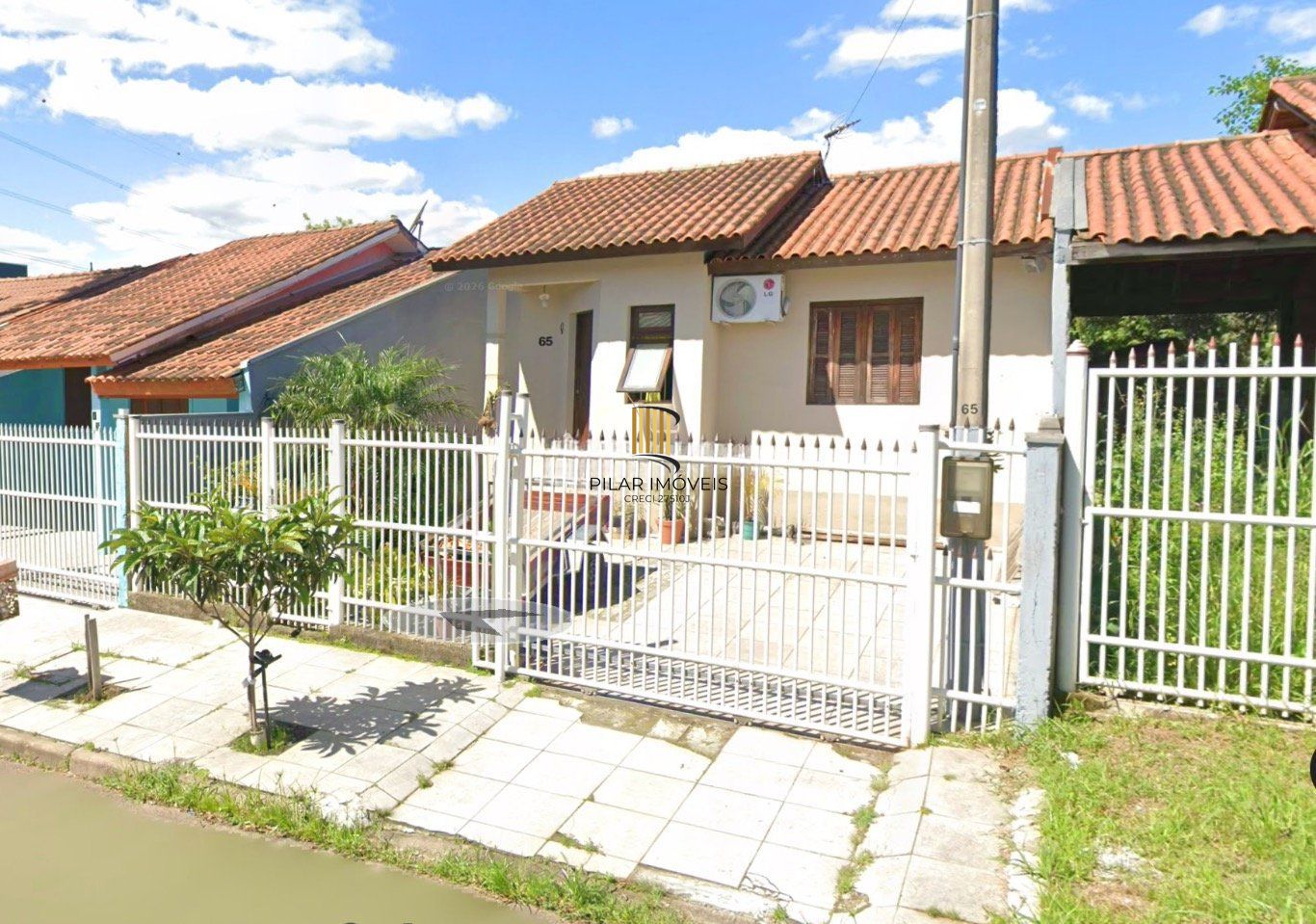 Casa de 2 dormitórios e 1 vaga de garagem em Canoas. - Pilar Imóveis