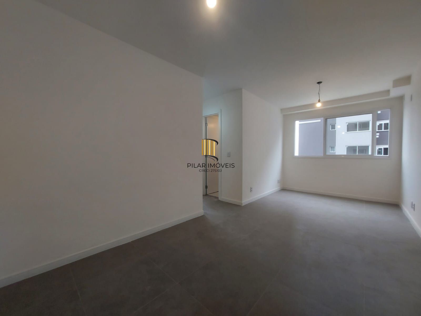 Apartamento de 2 quartos, suíte, elevador e 1vaga no bairro Jardim Sabará