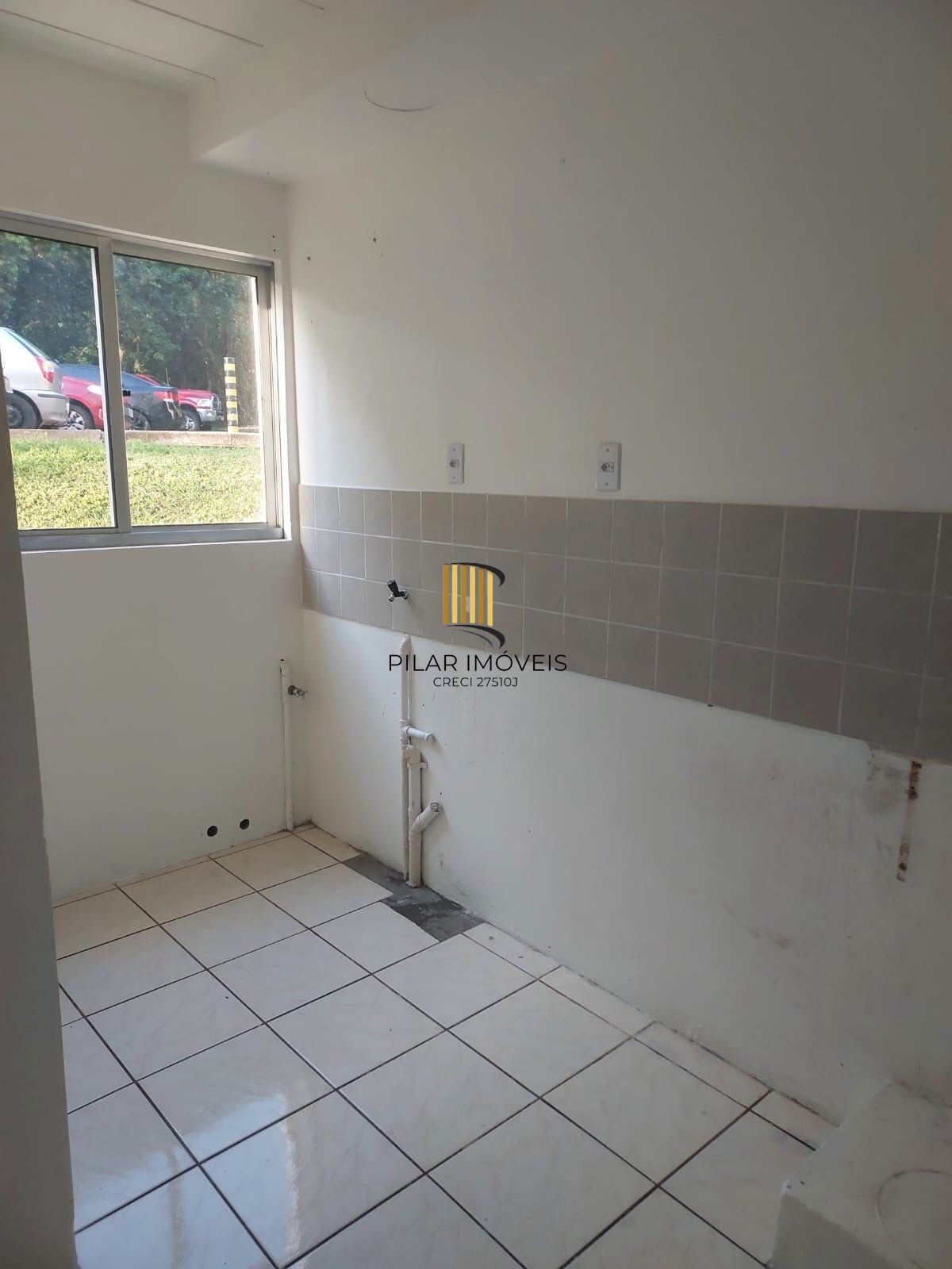 Apartamento Térreo 2 quartos 1 vaga  na Rua Dolores Duran, Lomba do Pinheiro