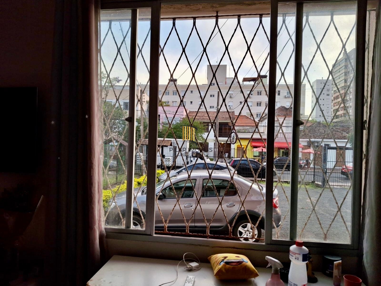 Apartamento Térreo 2 quartos com vaga à venda na Rua  Barbedo, Menino Deus