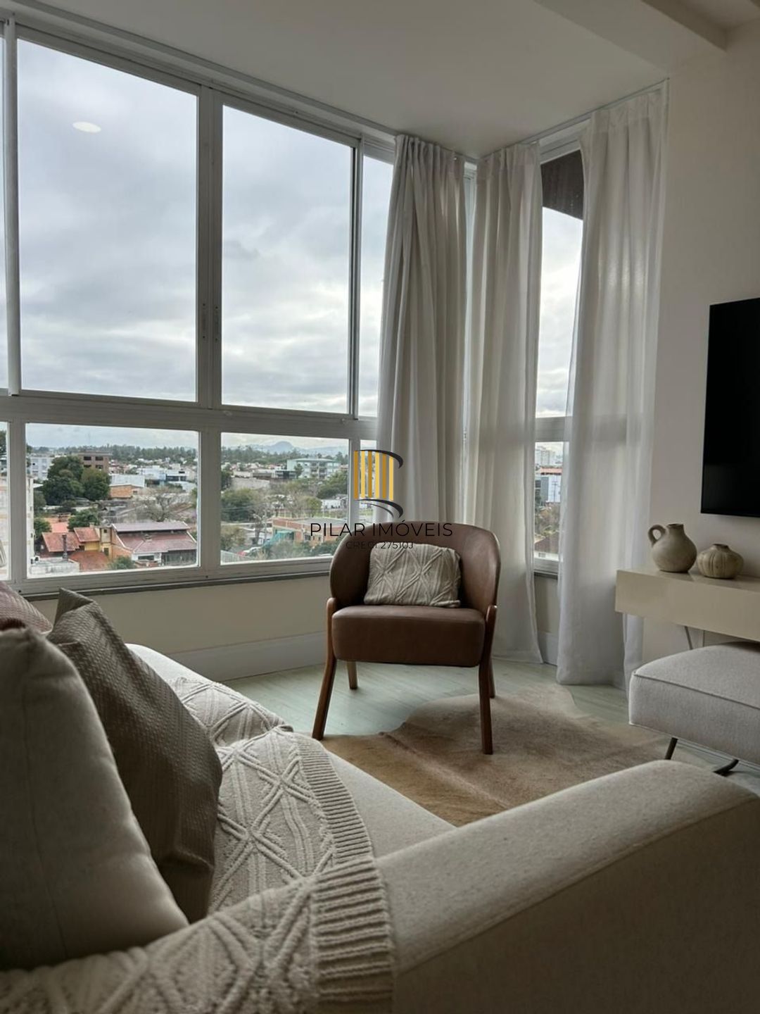 Apartamento com 3 quartos, com elevador e 1 vaga de garagem em Canoas.